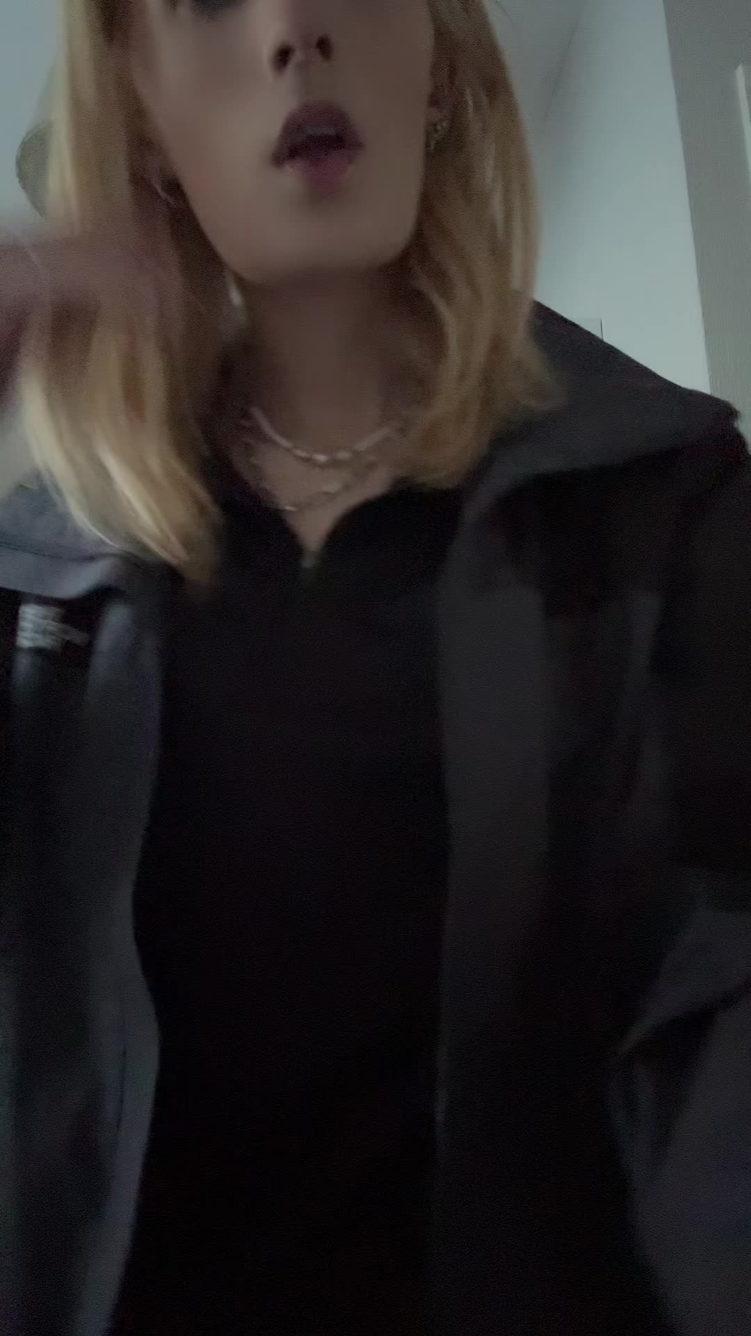 @ameliaspam484