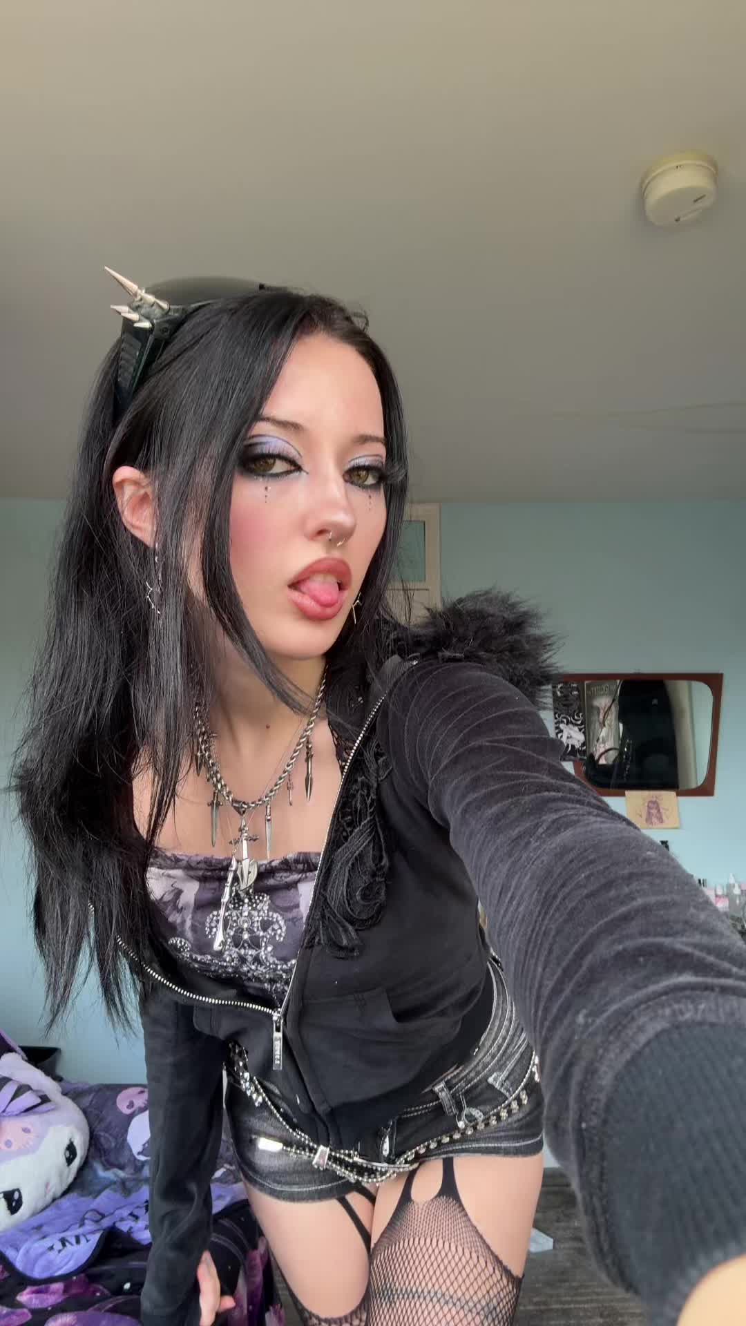 @_theaaa_