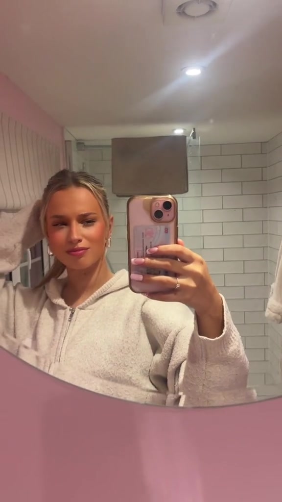@louprivxox