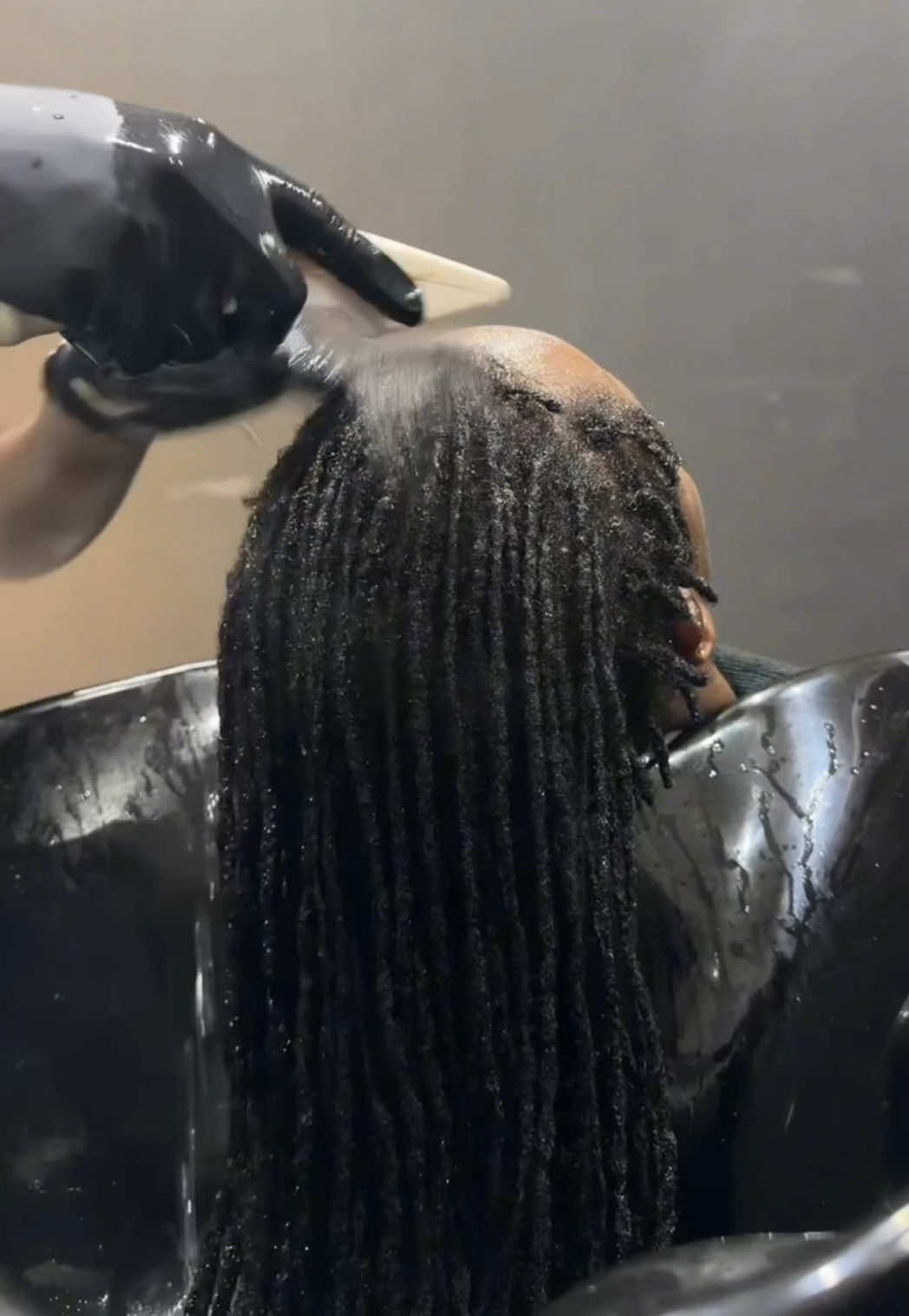 @Rvhairuk