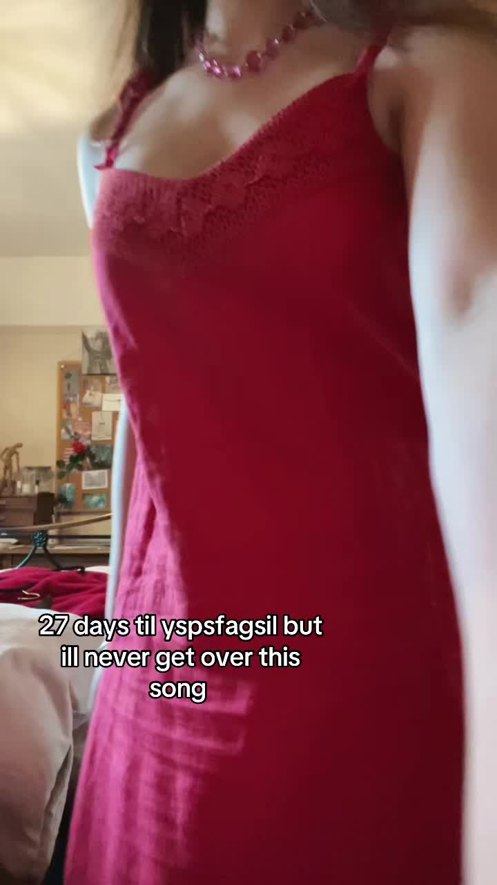 @CherryViolet💋