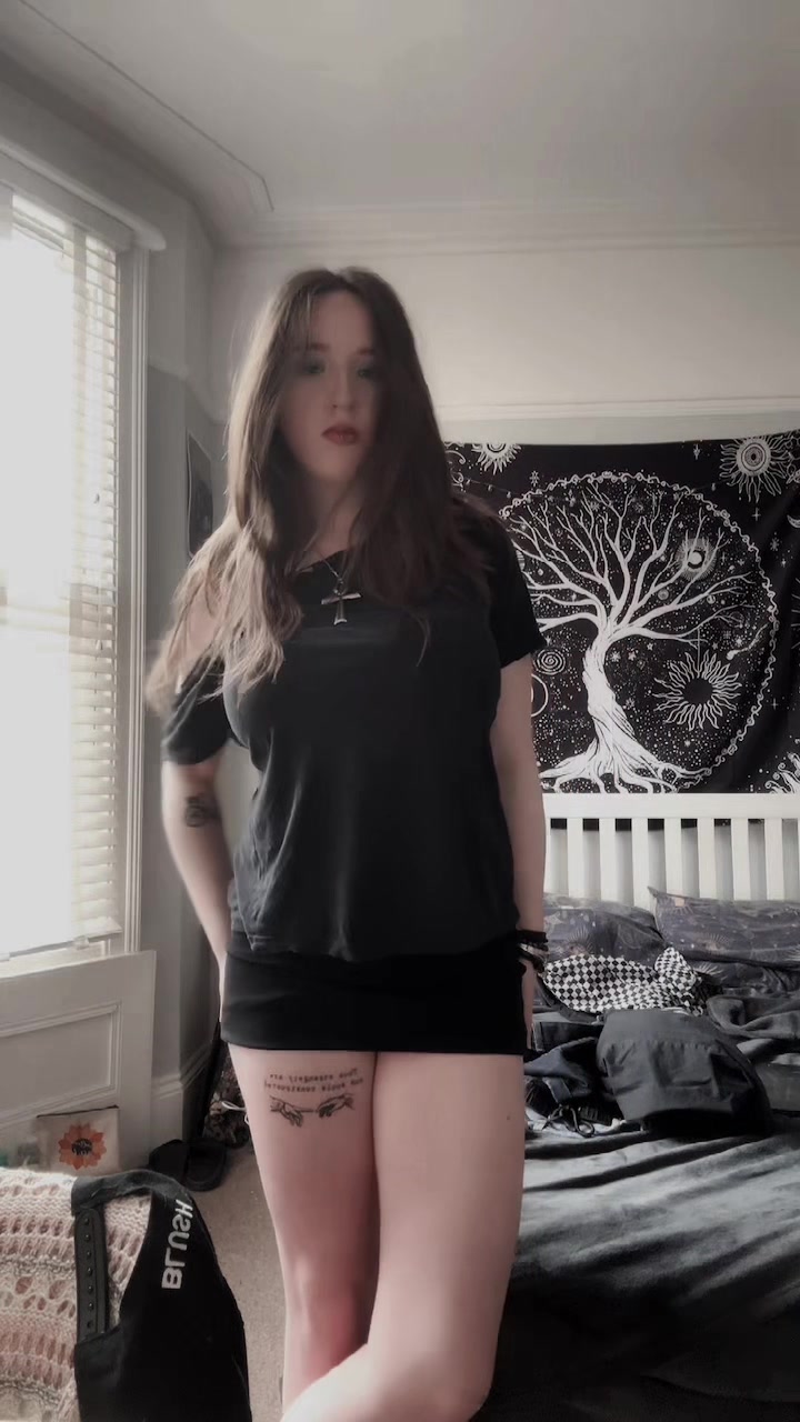 @𝐴𝑠ℎ𝑙𝑒𝑖𝑔ℎ 🍒