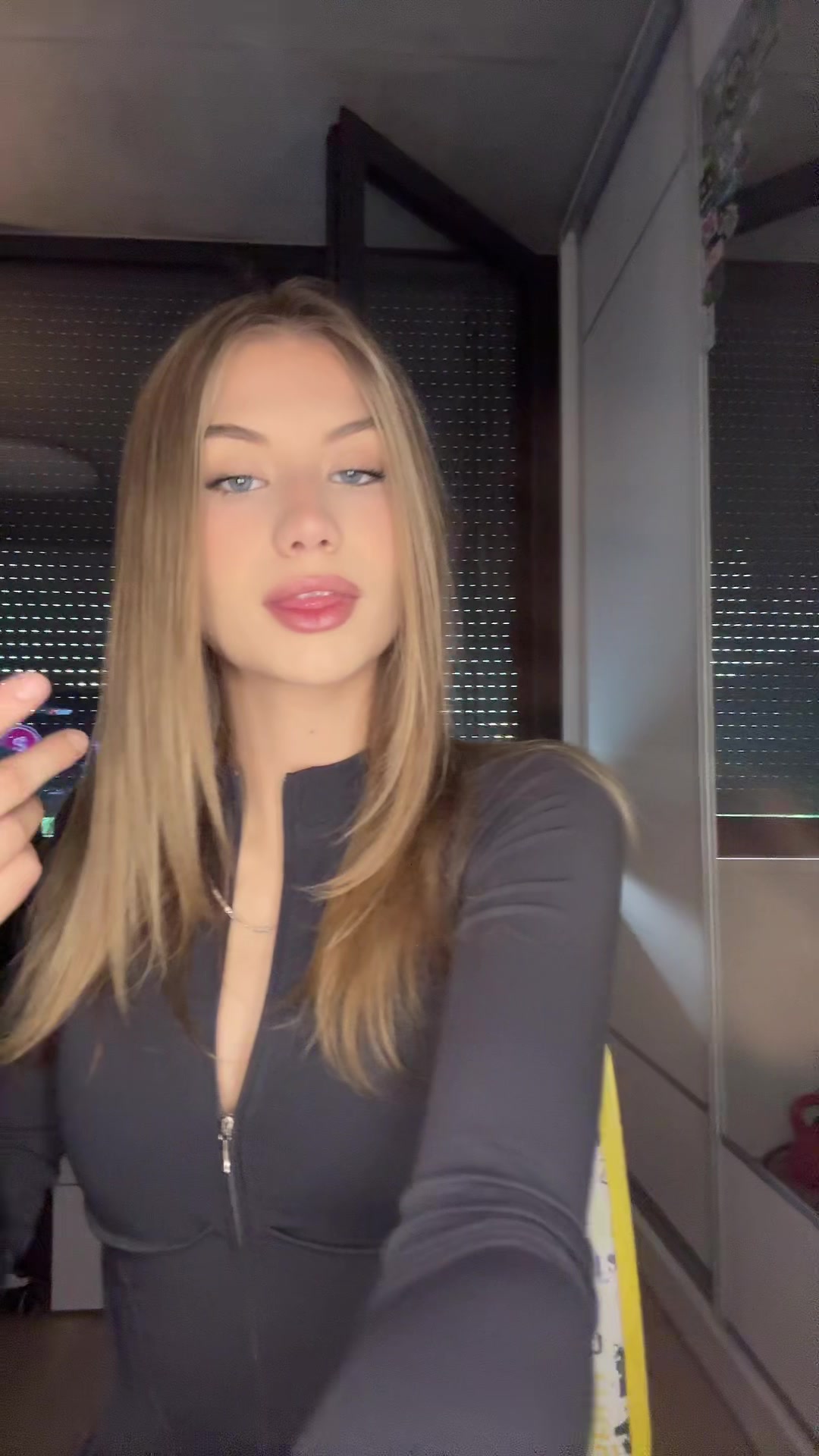 @sarajancik