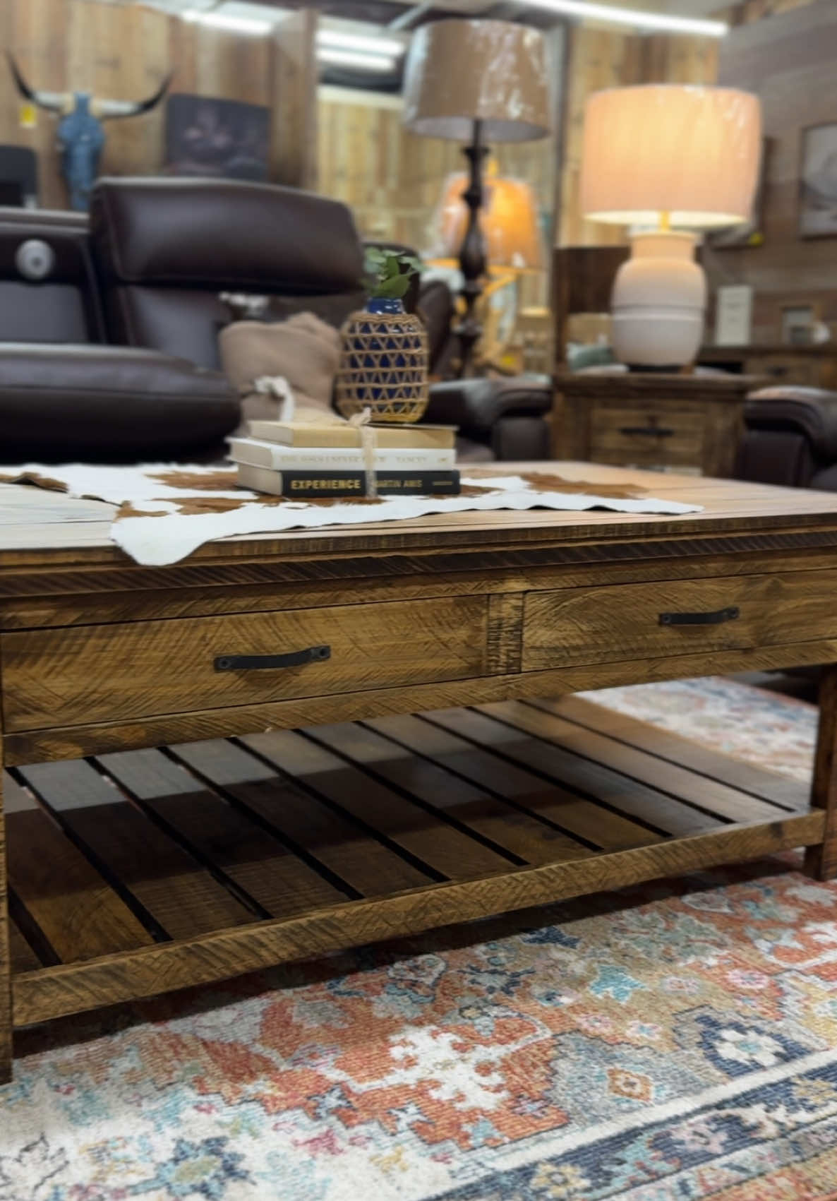 @RusticFurnitureDepot