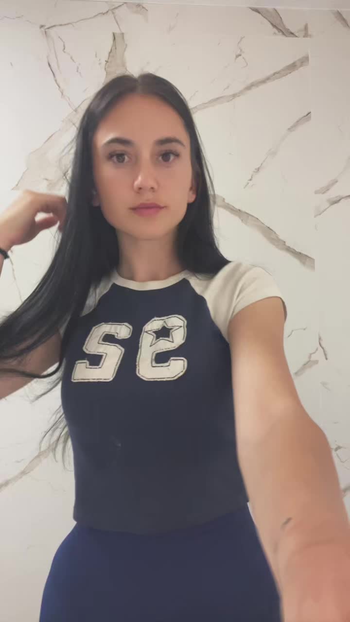 @Iulia👑