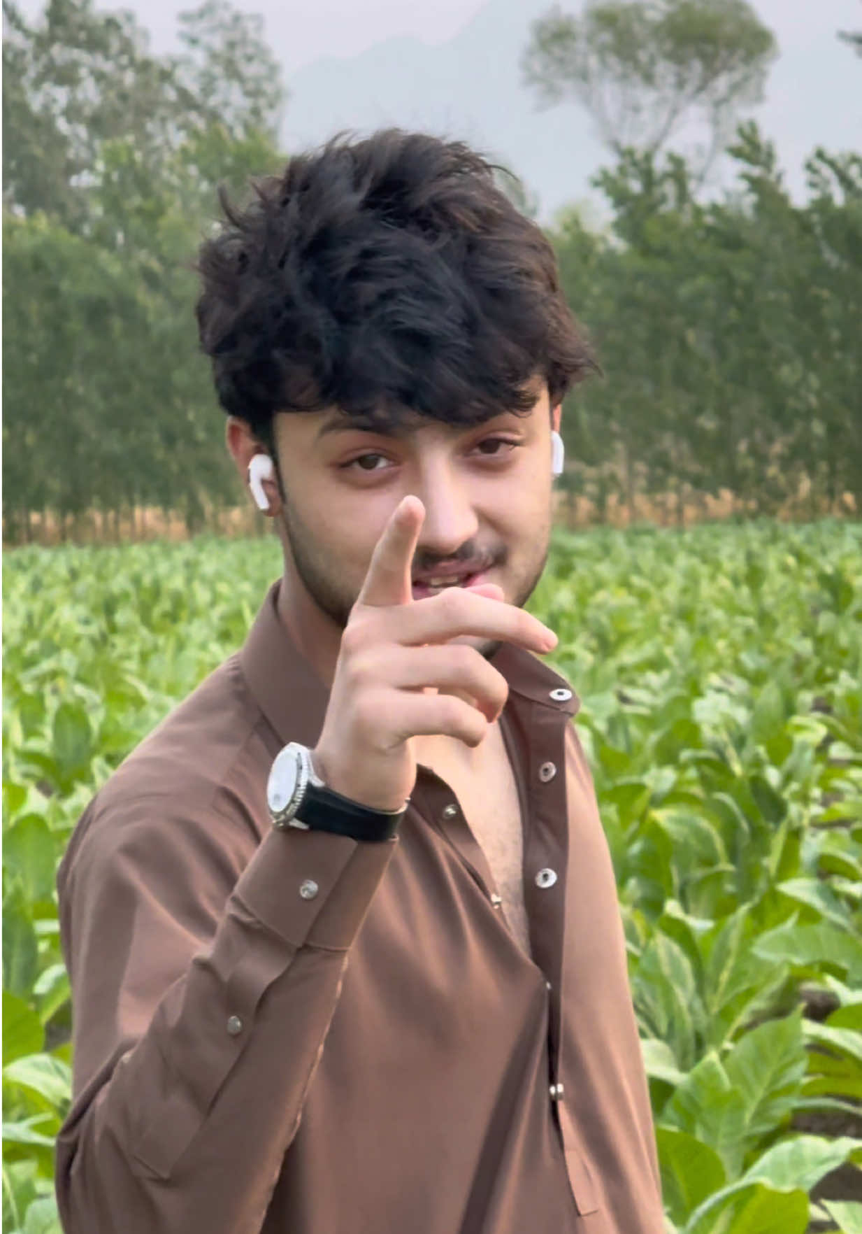 @Hussain_🫀