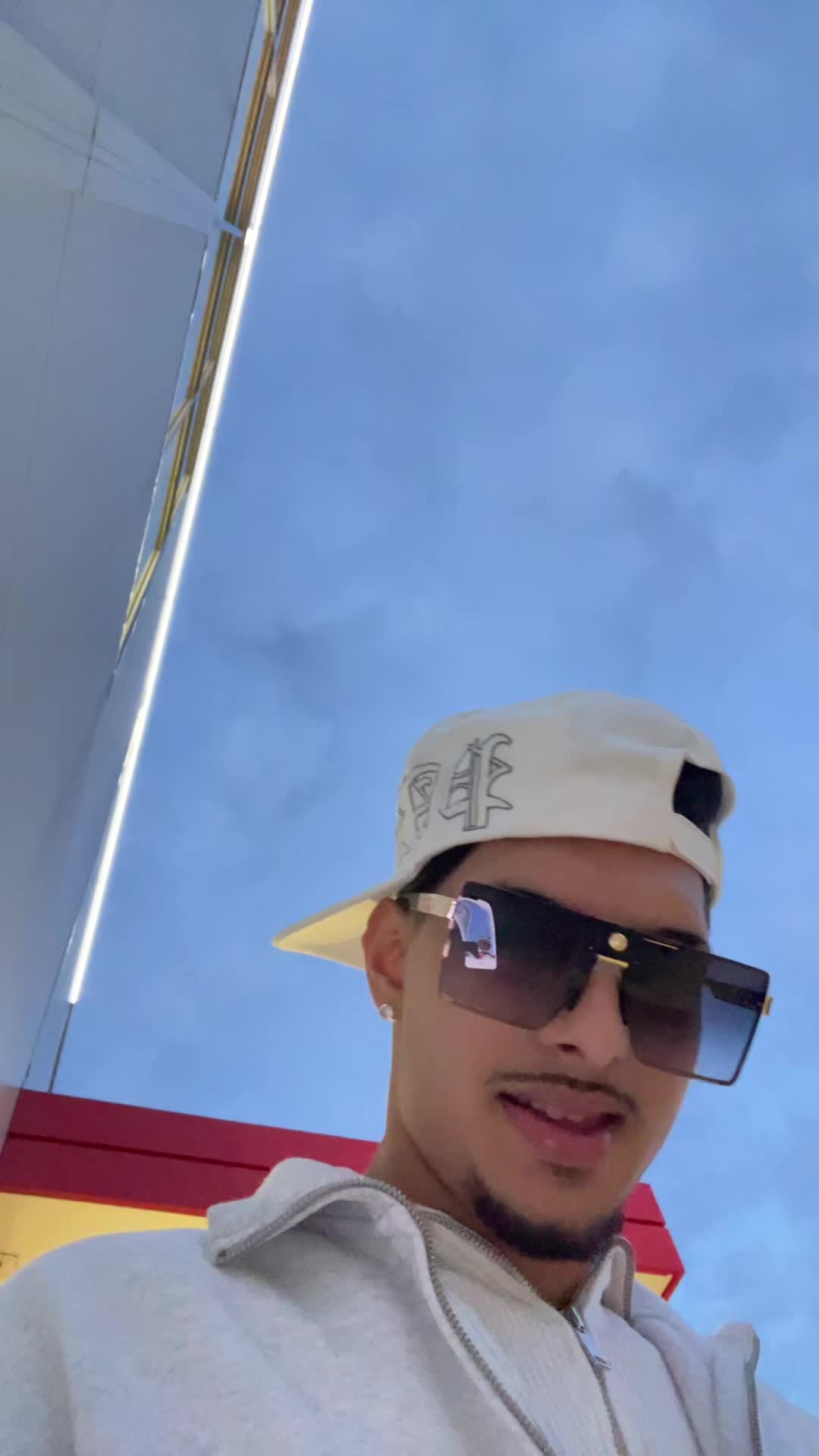 @𝓐𝓵𝓮𝔁 𝓑