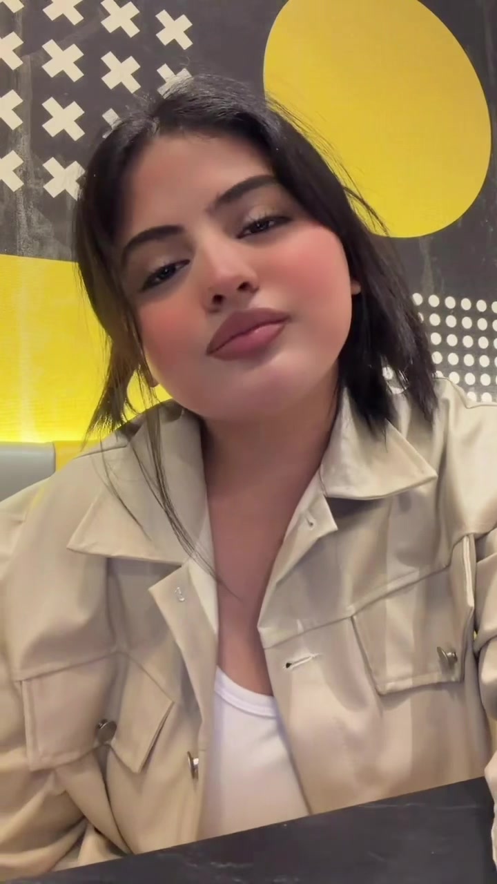 @𝐌