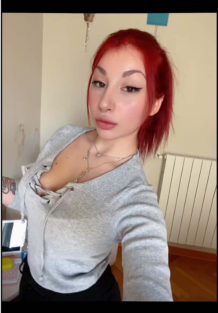 @Aυяσяα