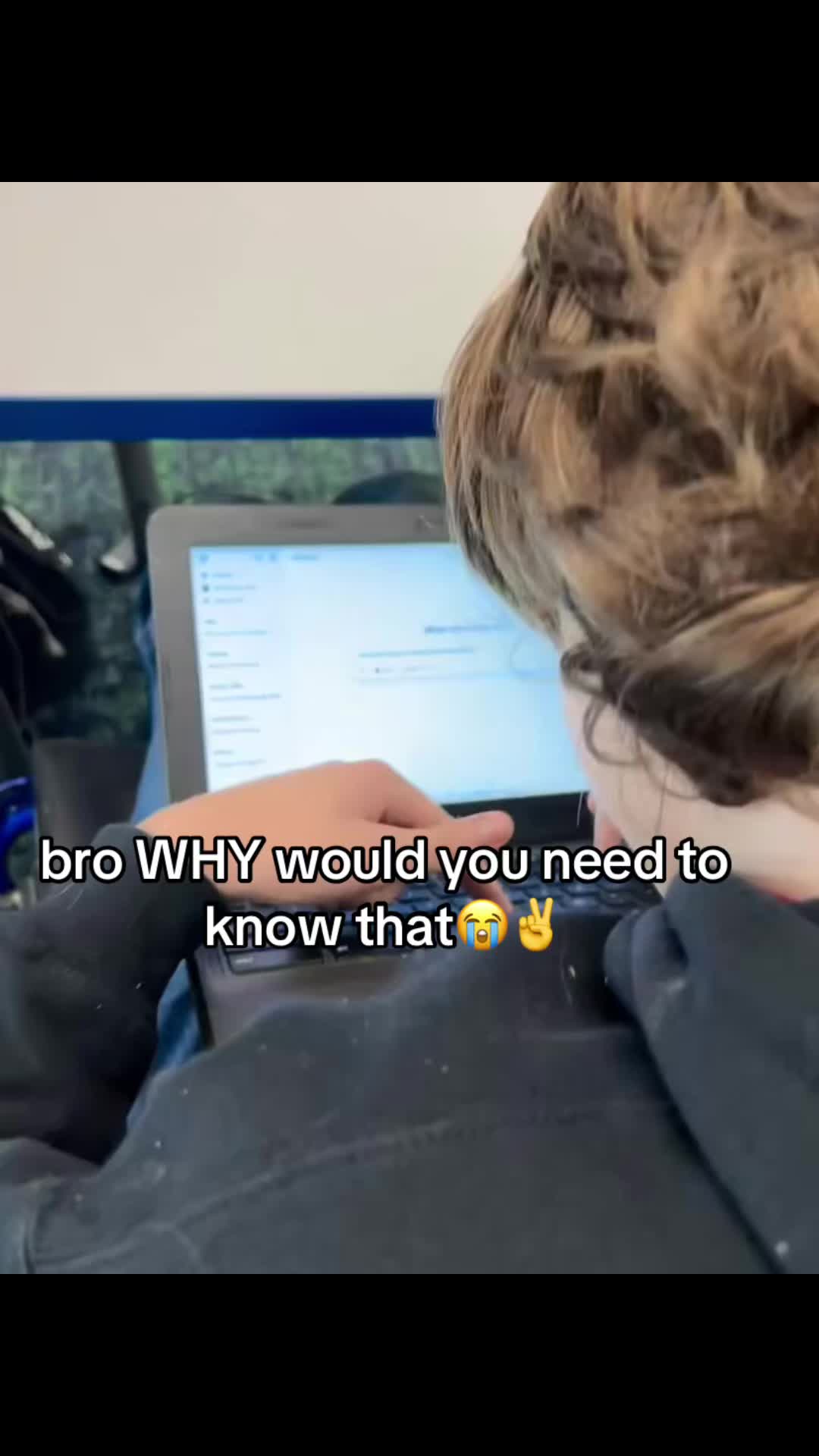 @clumsii