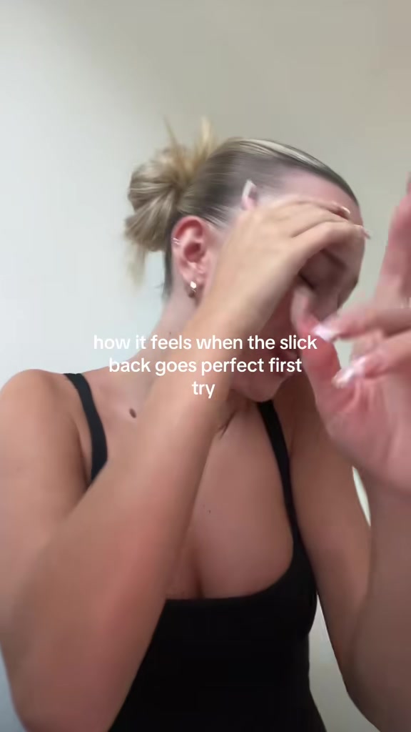 @livhowellll