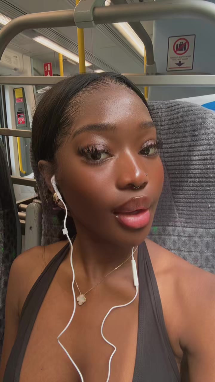 @chanelleakua