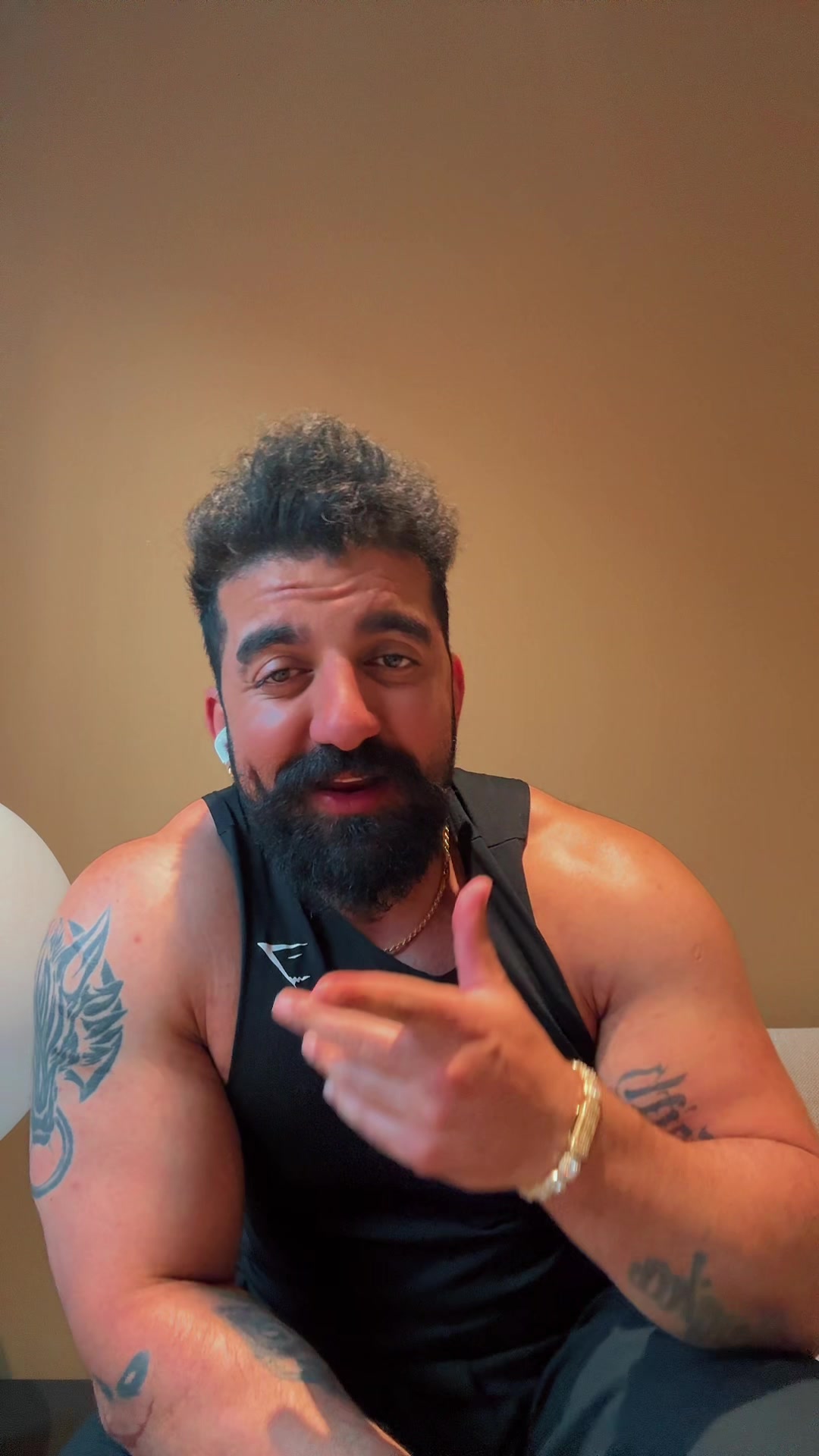 @Gabbar 🕊️🐺