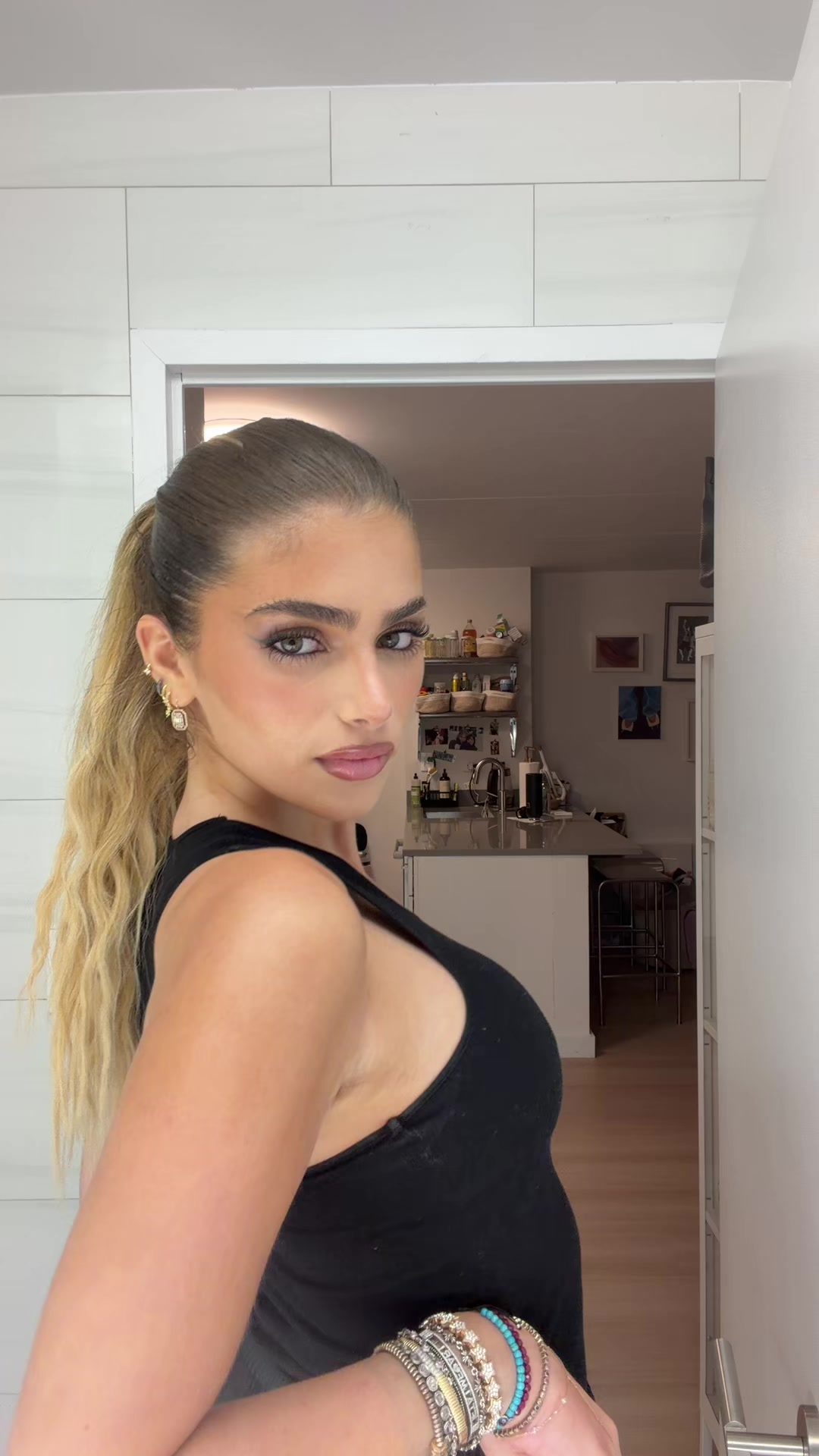 @arianayechiel