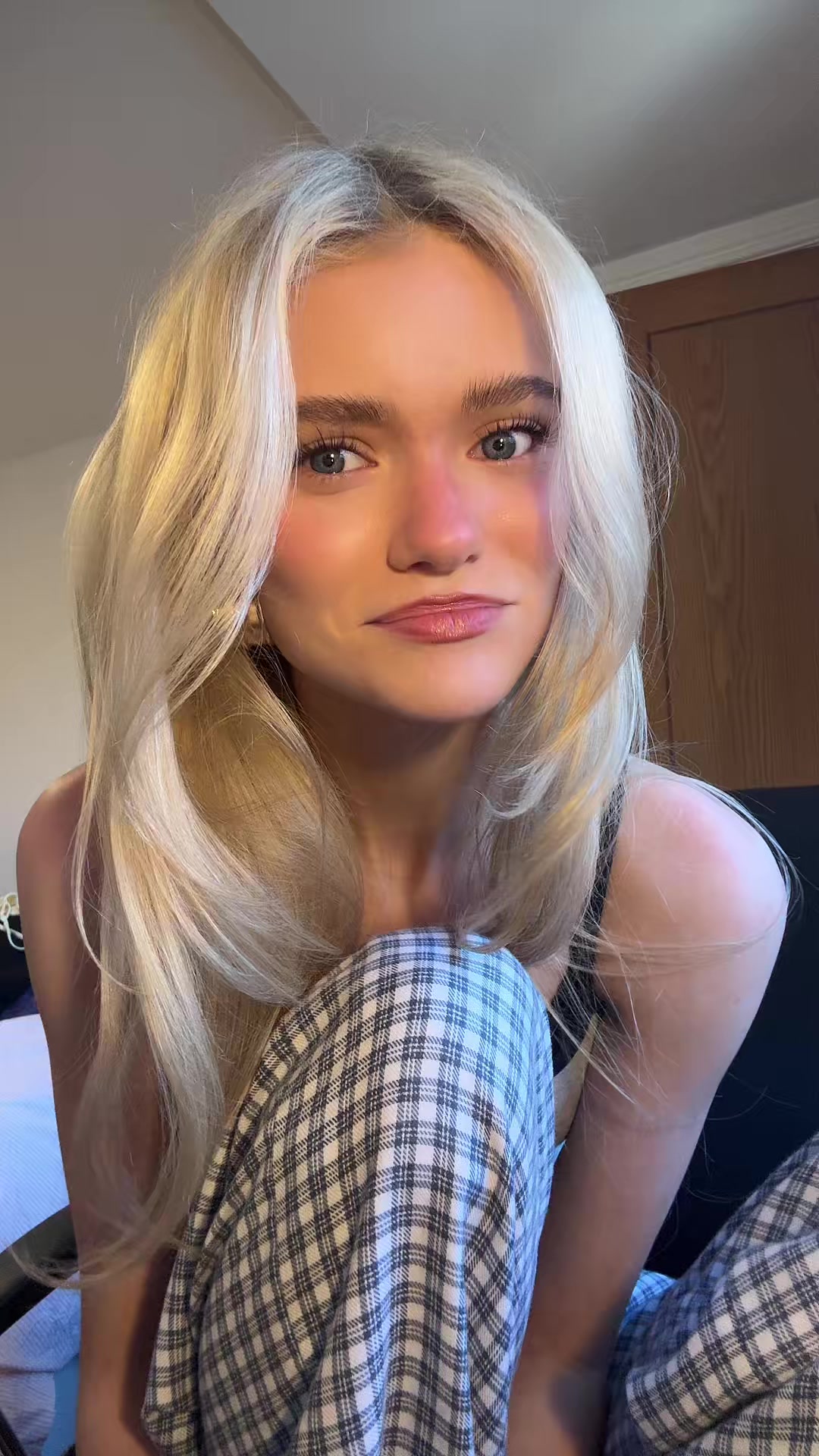 @nu