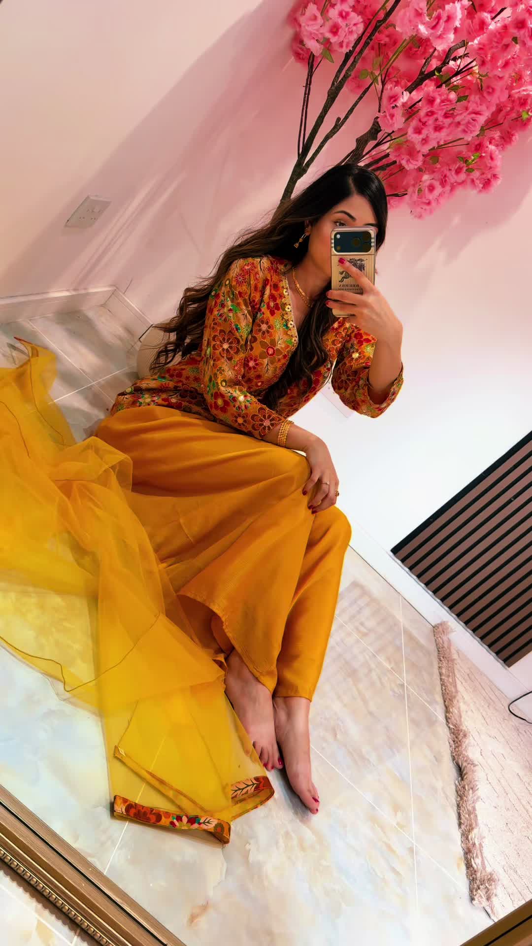 @Zebtique