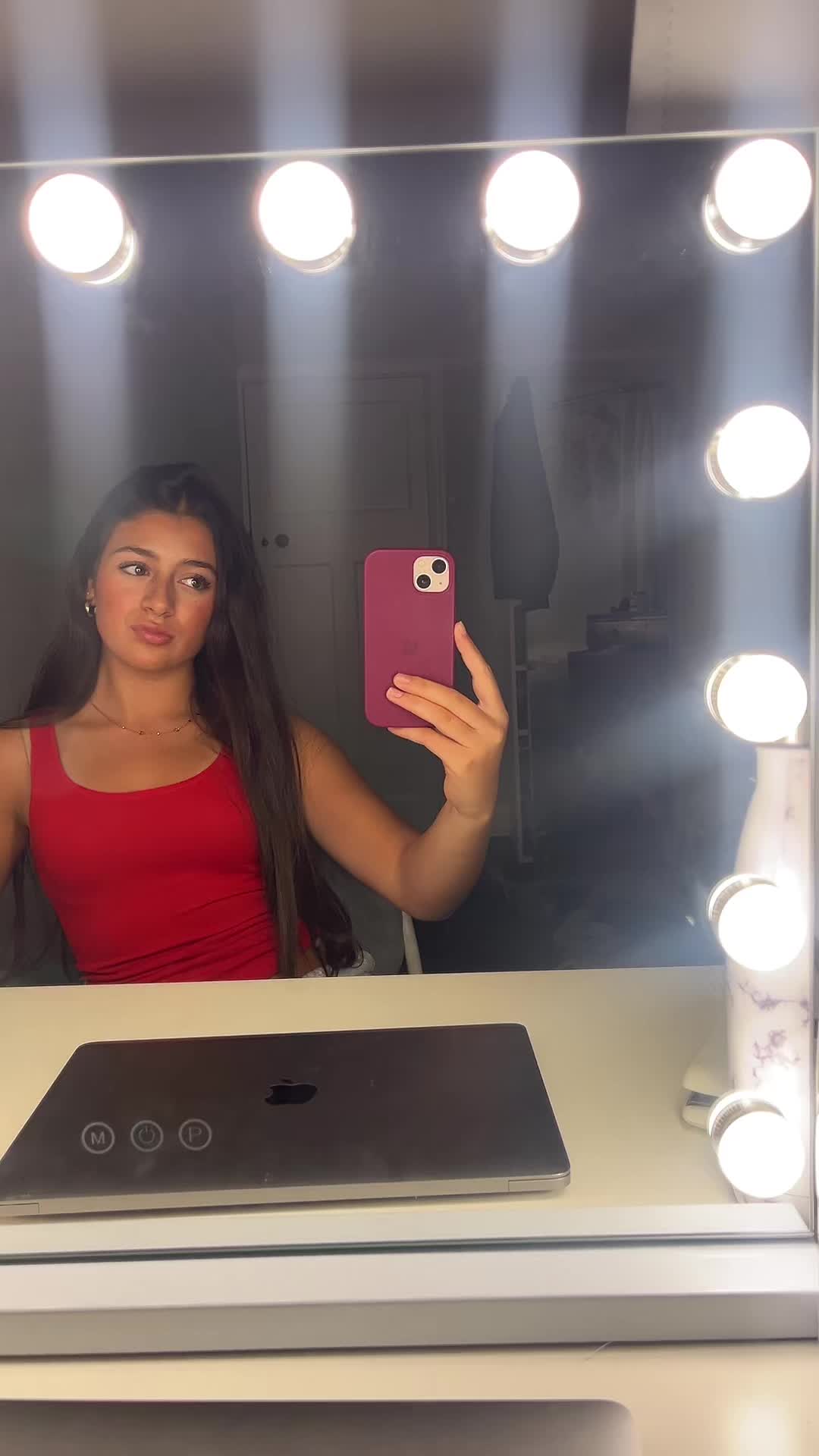 @Liv