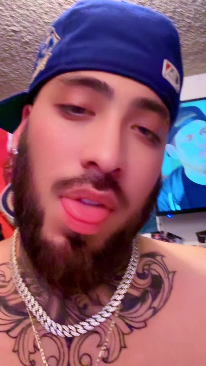 @Gods_giift_17
