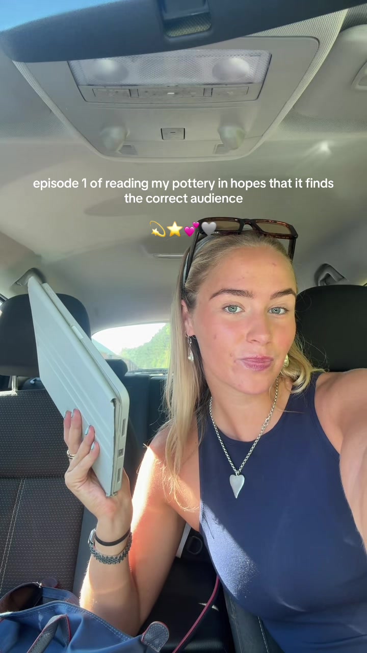 @jodiebanner_