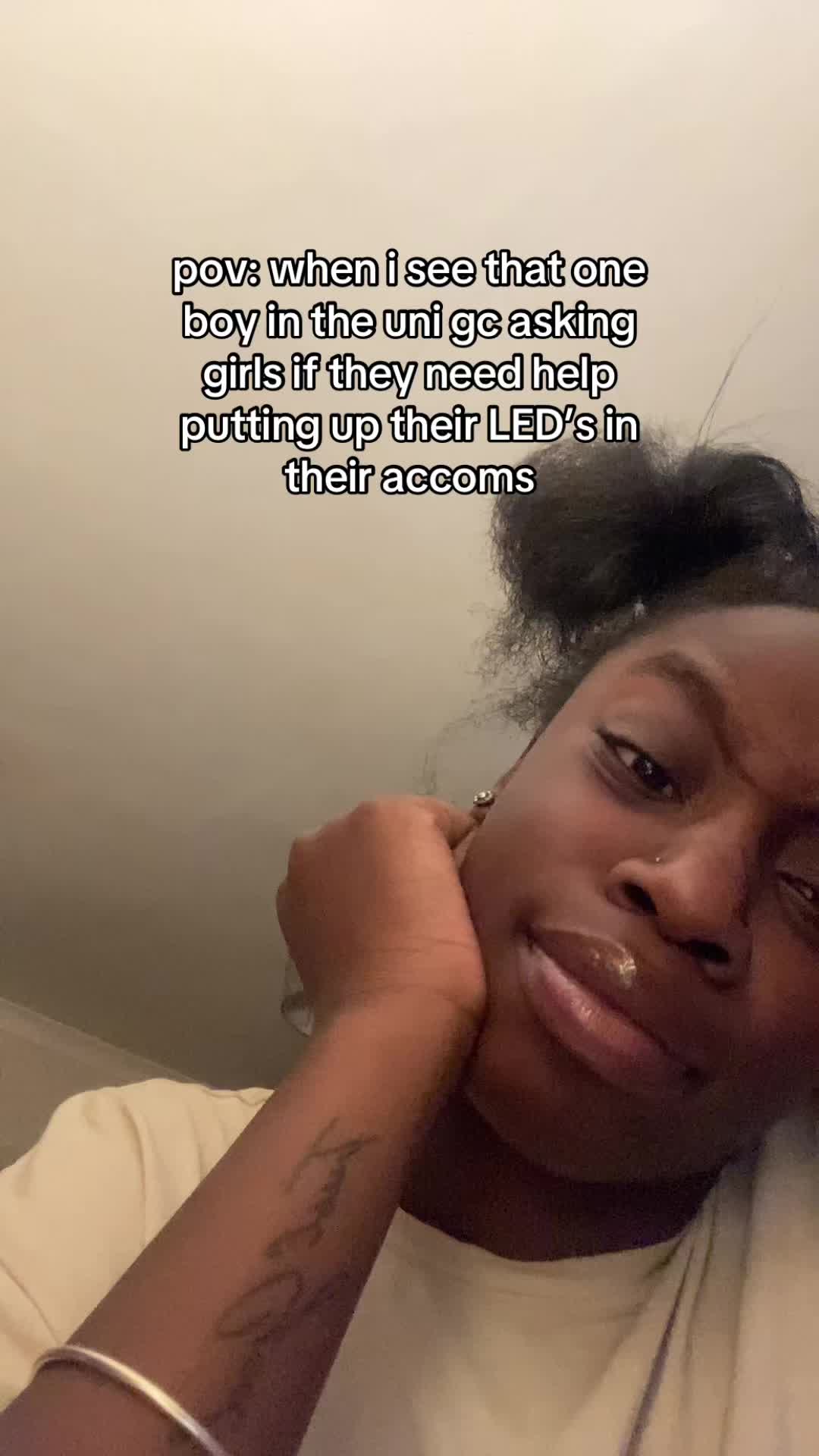 @4KTEE.