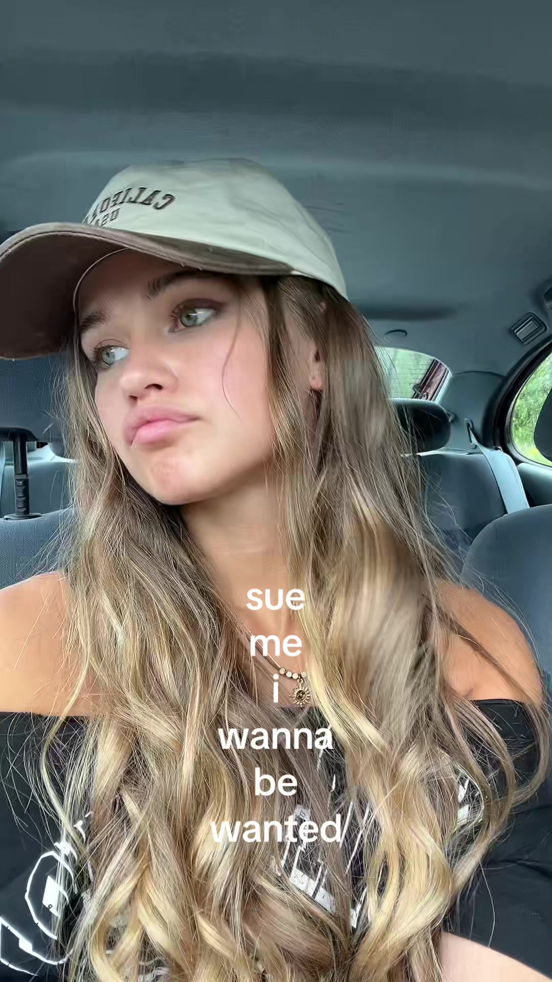 @nia