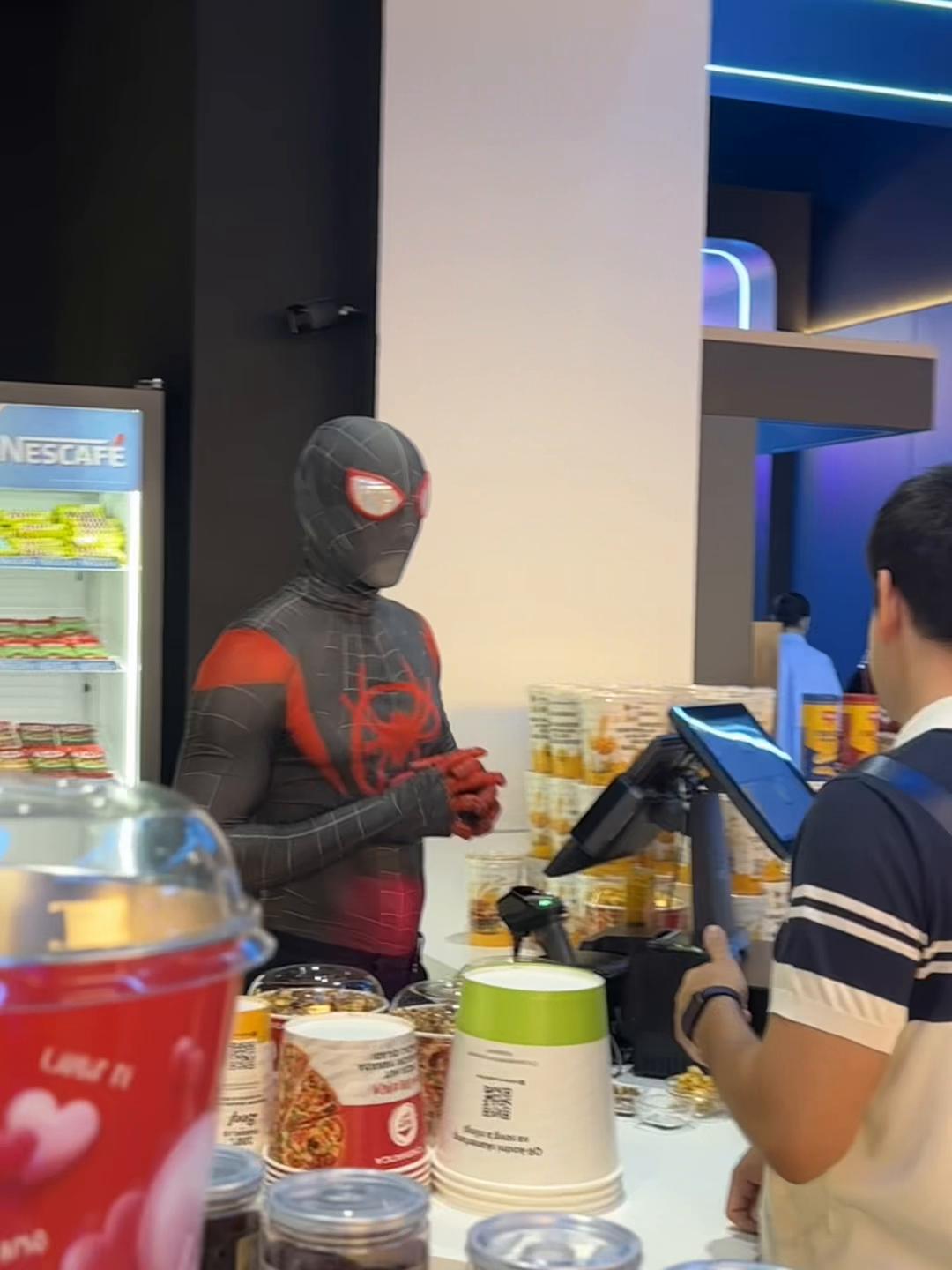 @qwertyk210