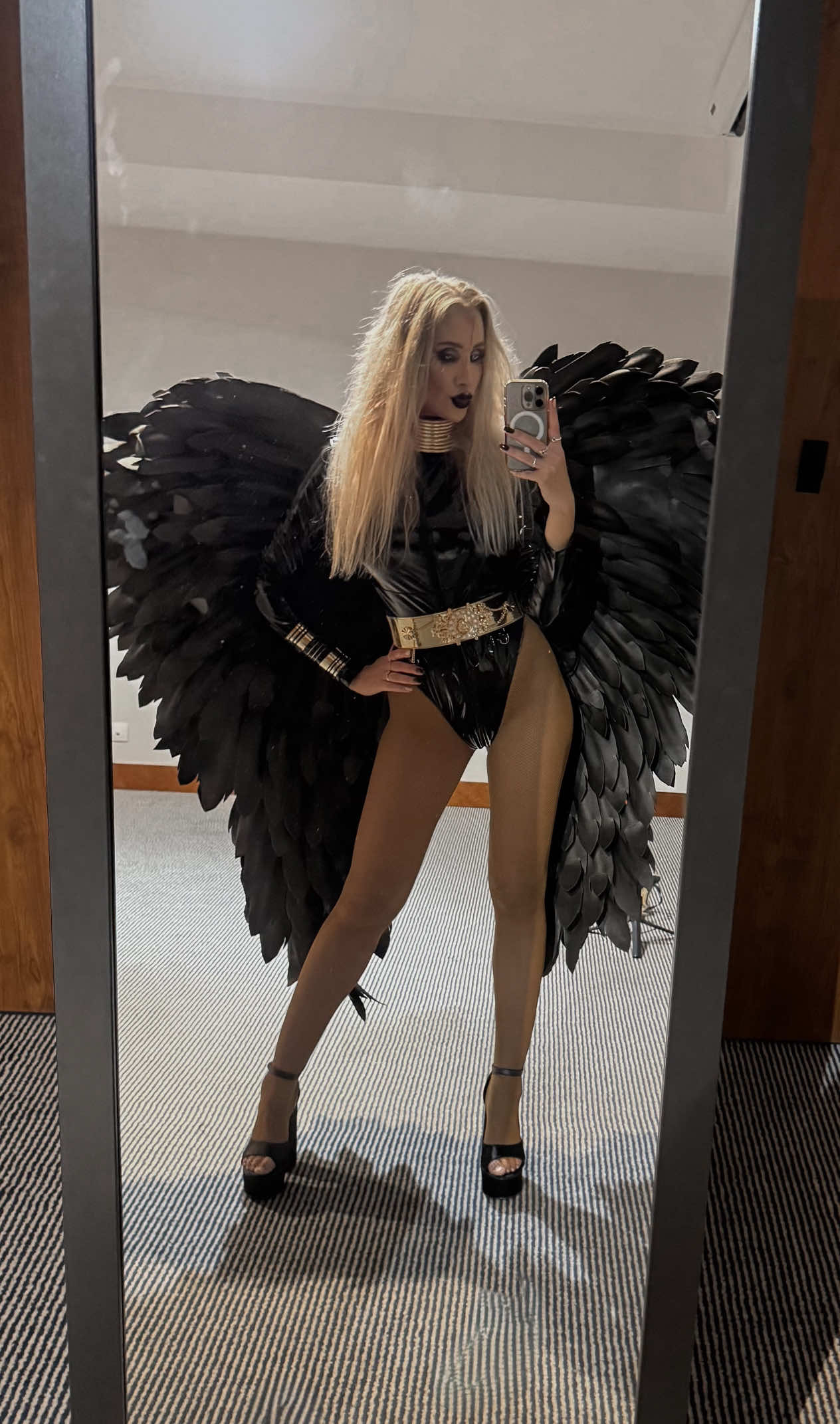 @xblooondiii