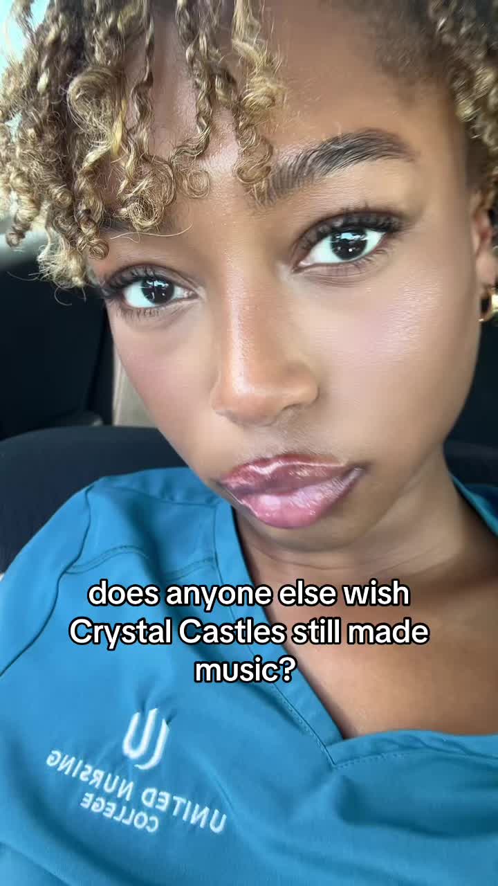@𝒮