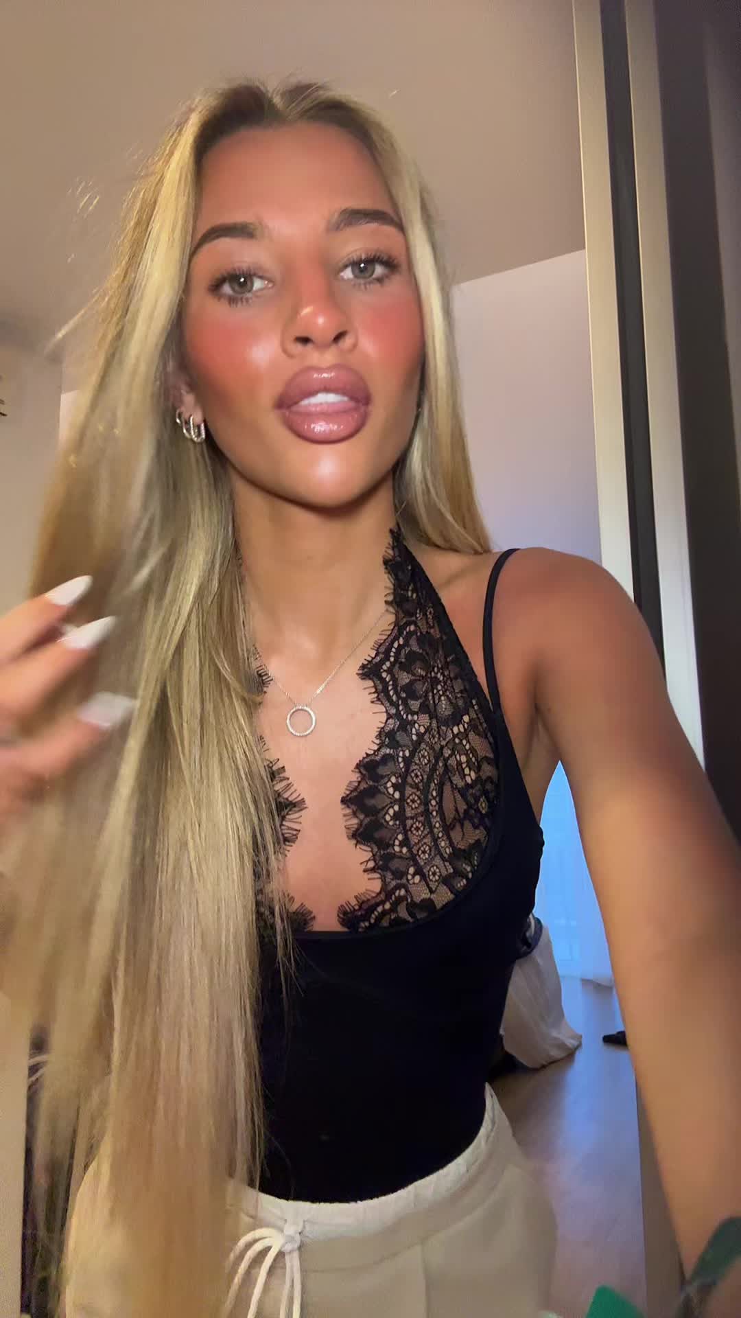 @Ellie 🤍