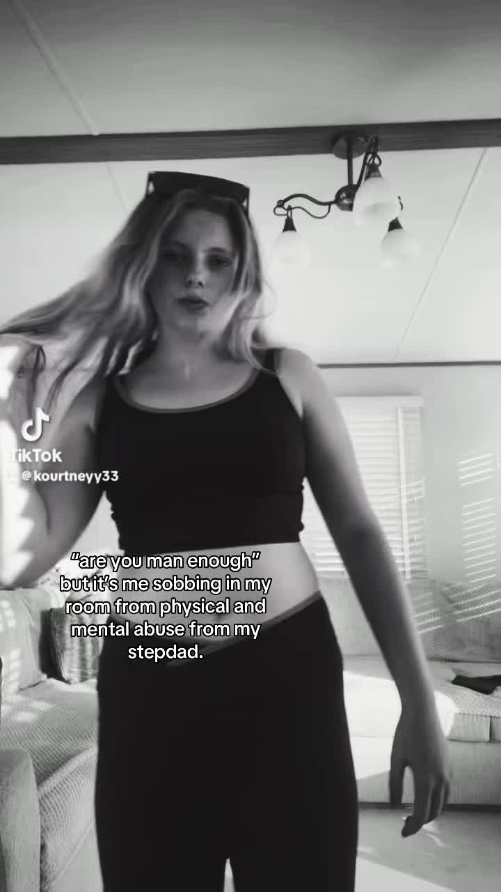 @𝐤𝐨𝐮𝐫𝐭𝐧𝐞𝐲ꨄ