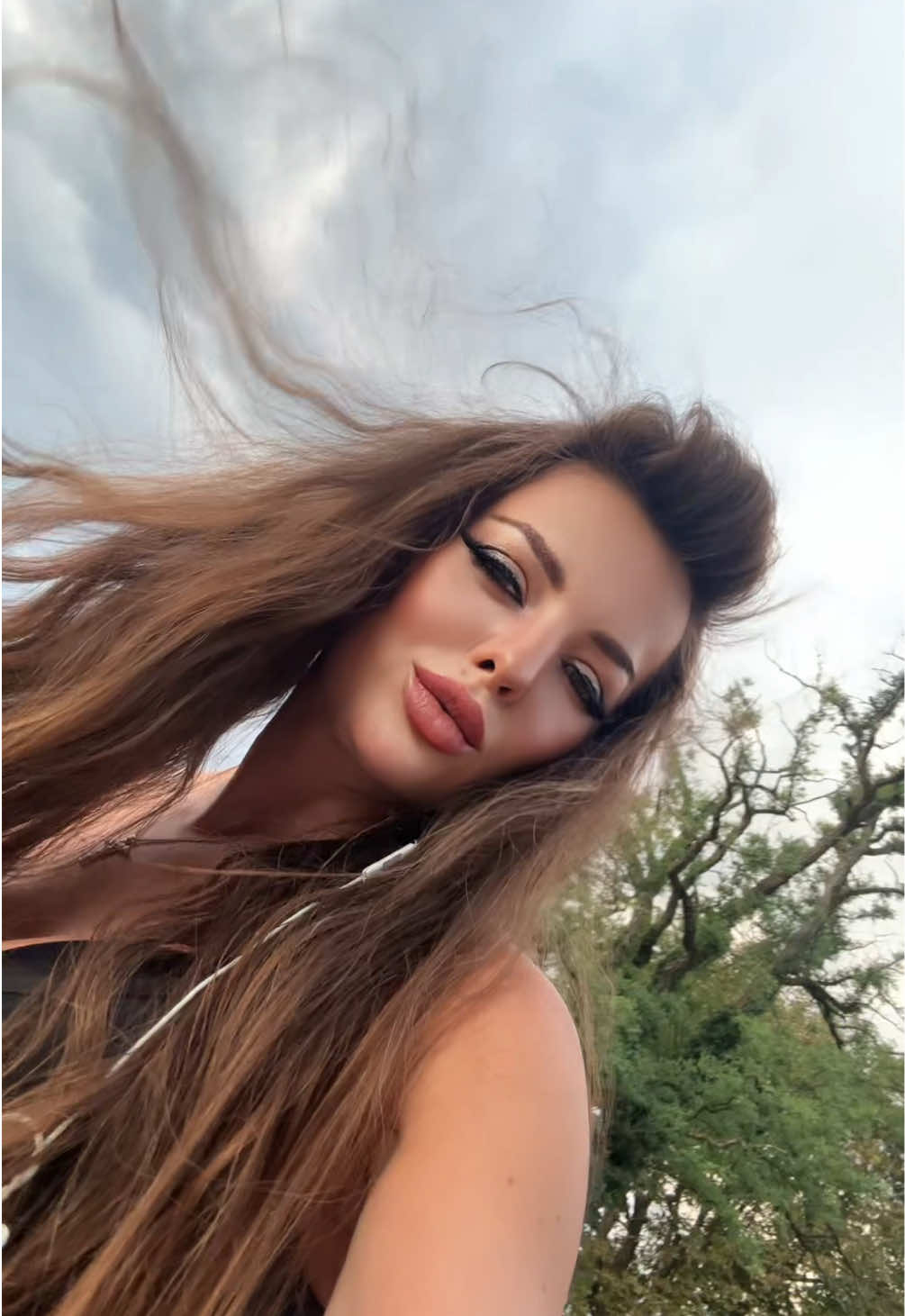 @Viktoria D’Angelo
