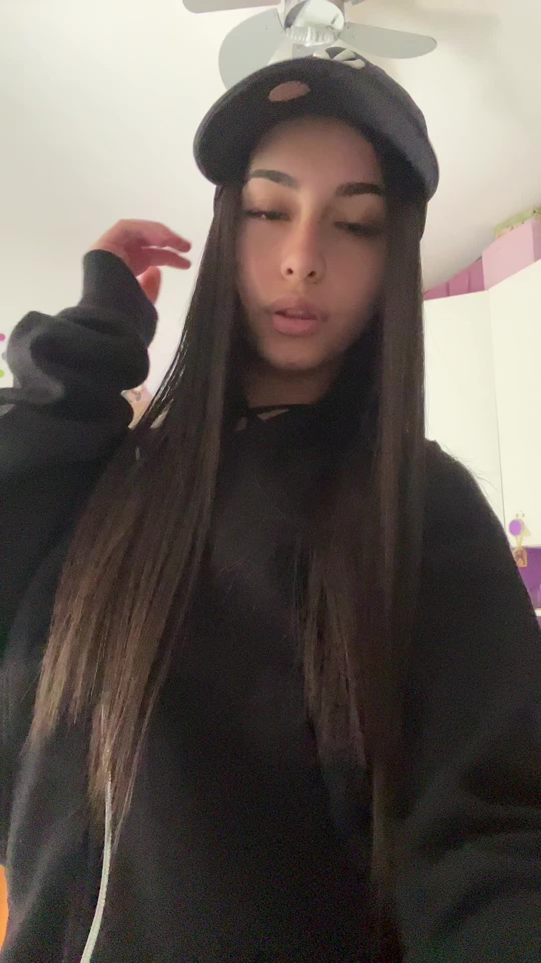 @alessandra.sir