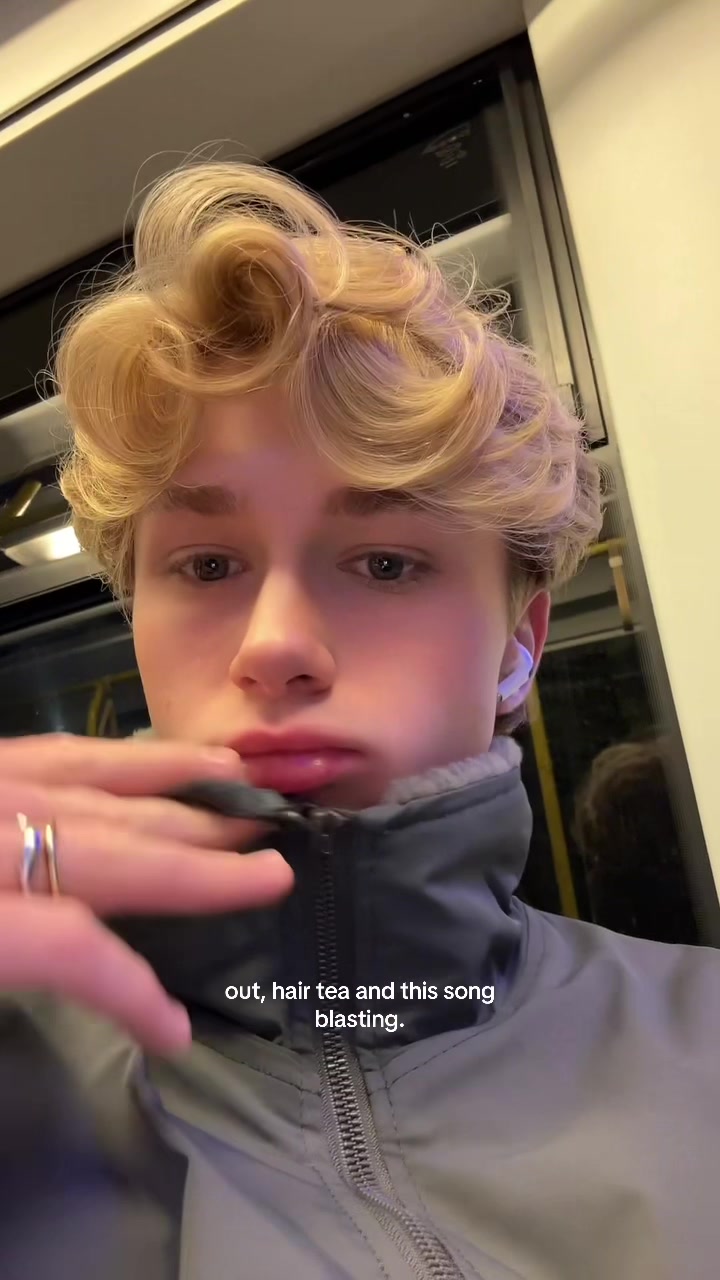 @Kacper