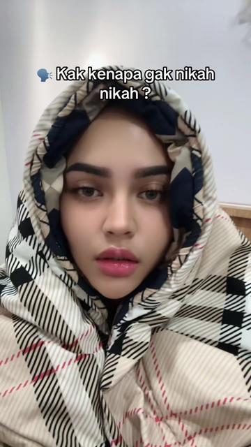 @cutritacharmelia