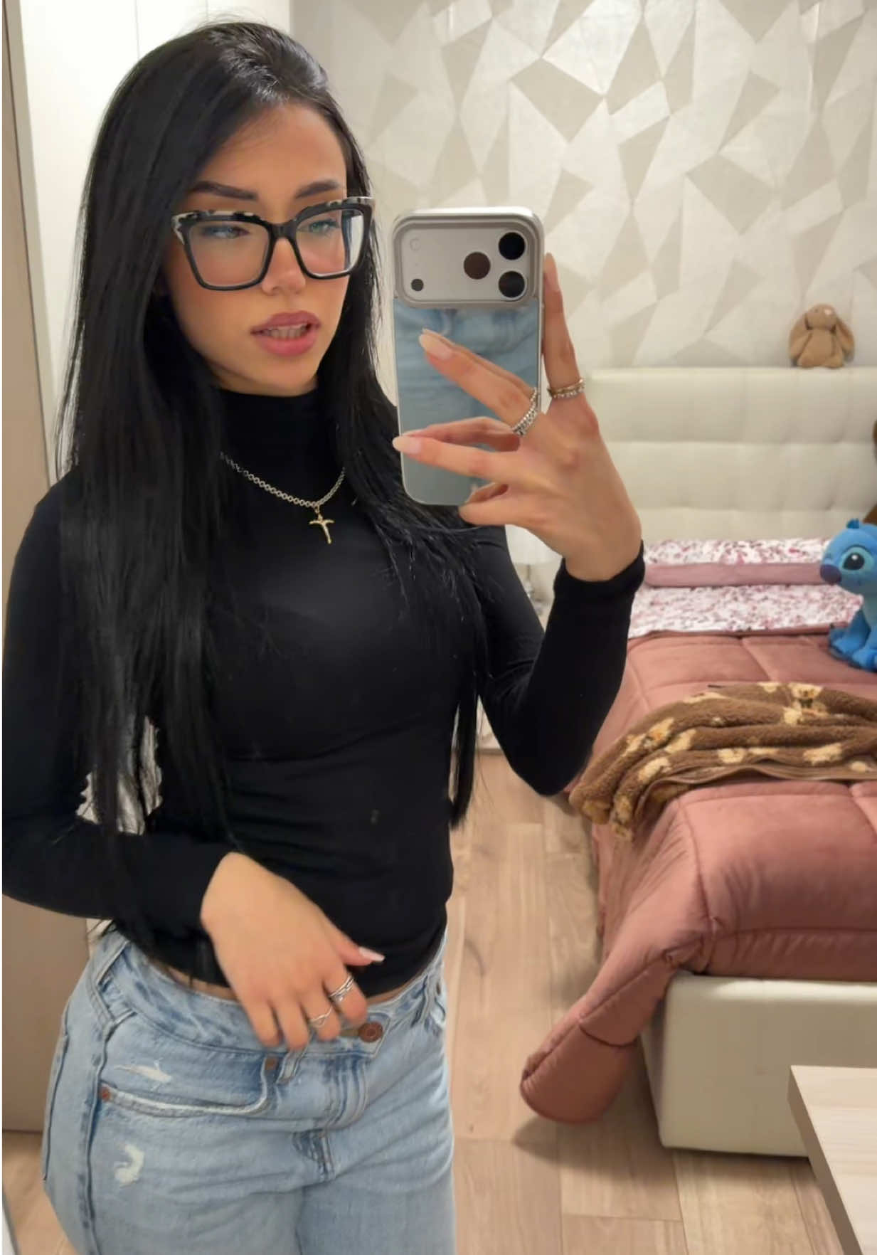 @ℰ𝓂𝒾𝓁𝒾𝒶