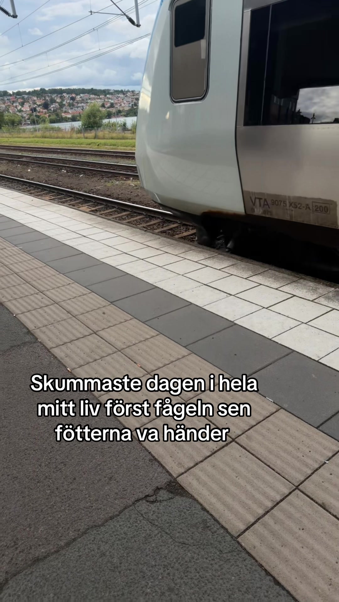 @ʞɐsI