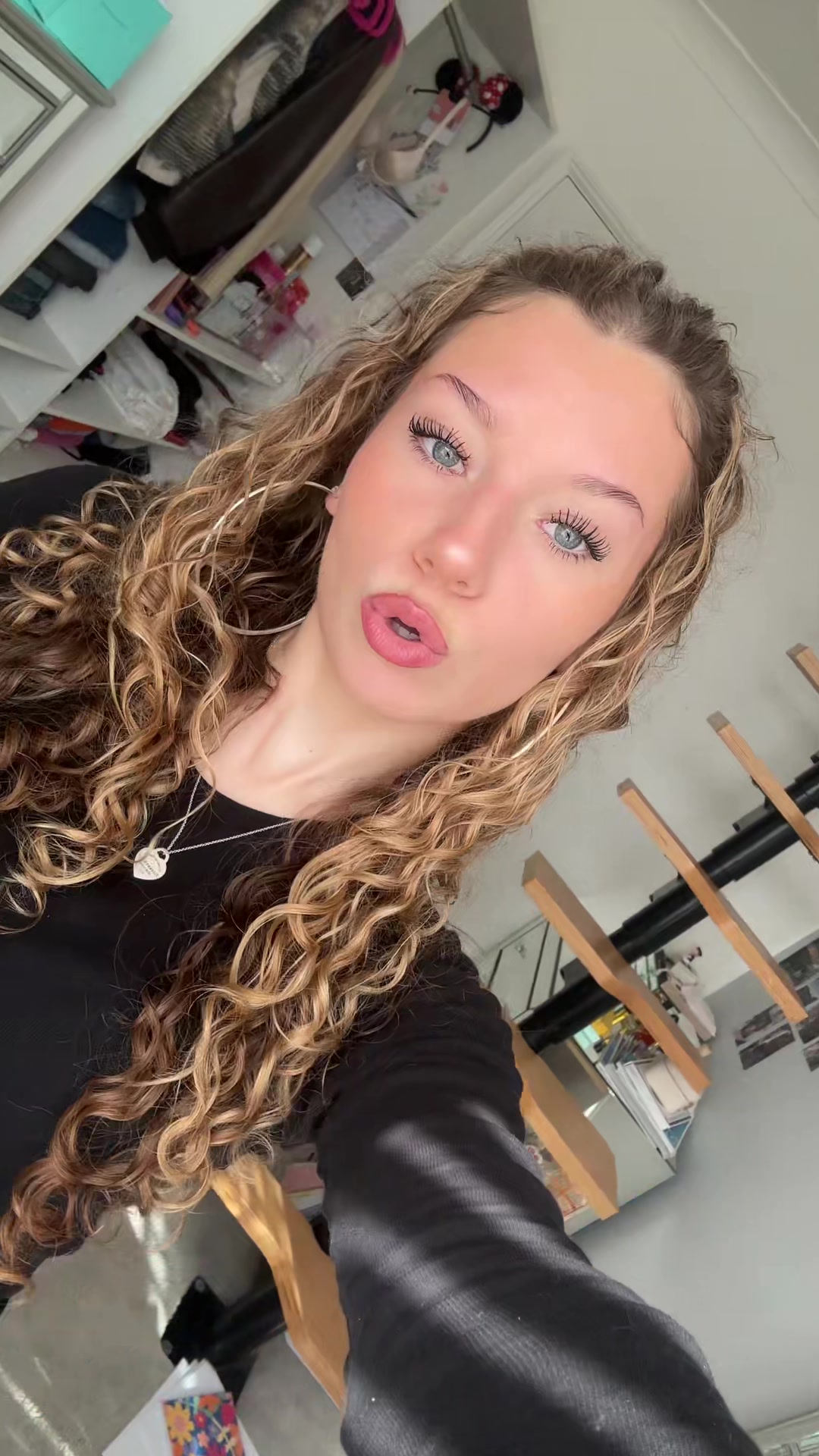 @Dest2258