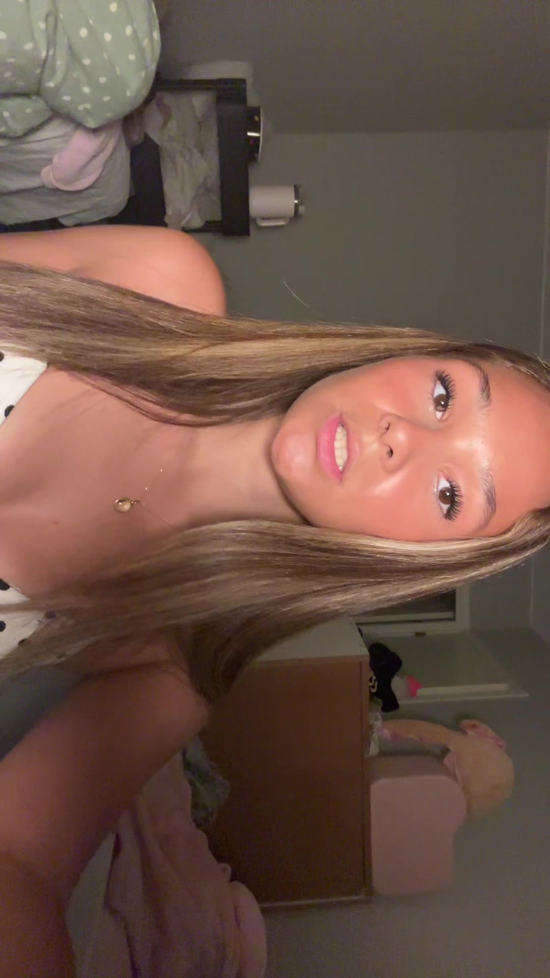 @𝒾