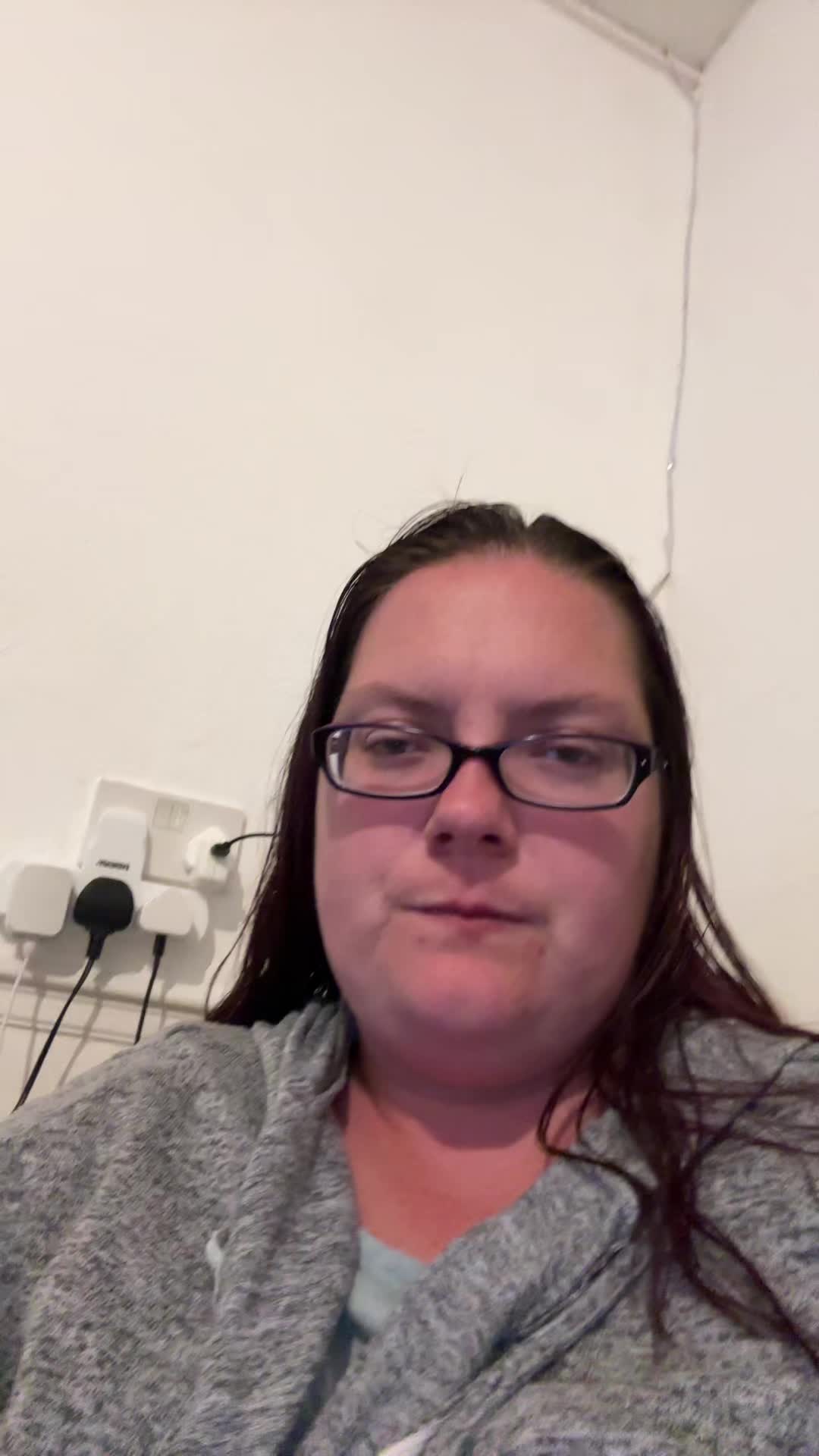 @shazlouise29