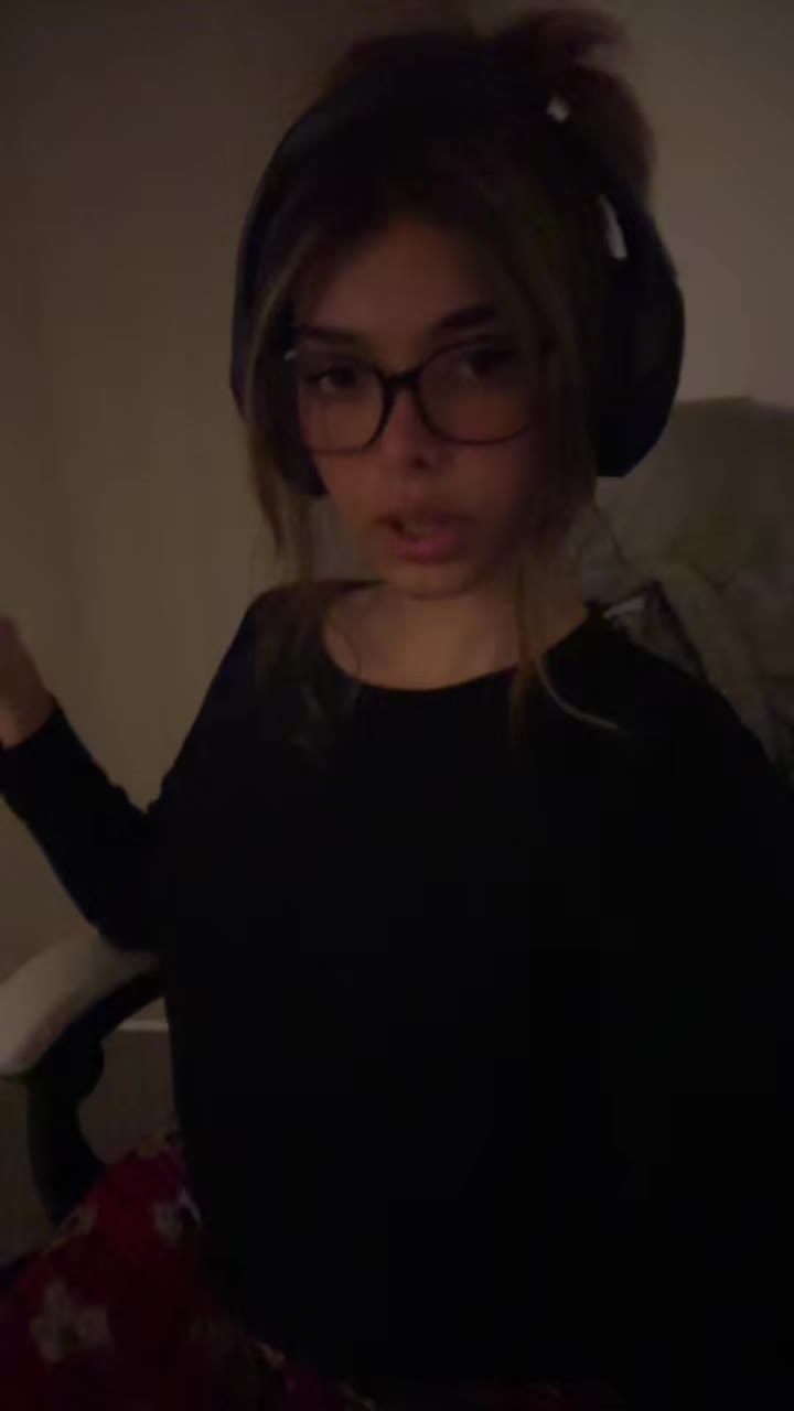 @iikya