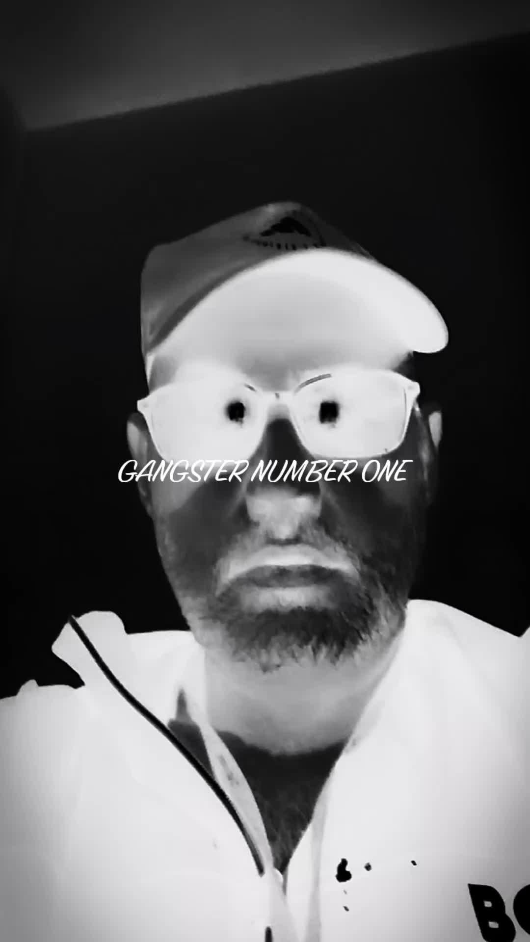 @GANGSTER NUMBER ONE🌏