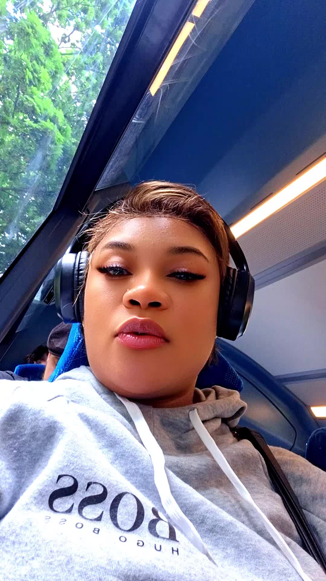 @Firstlady05
