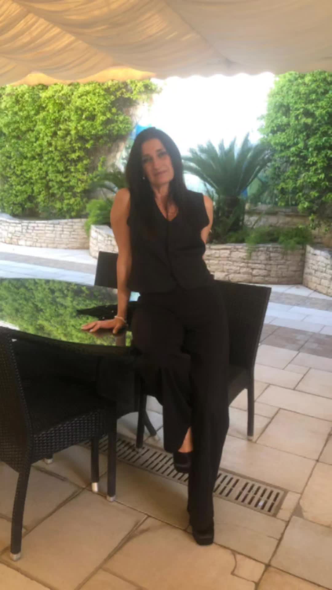 @Annunziata