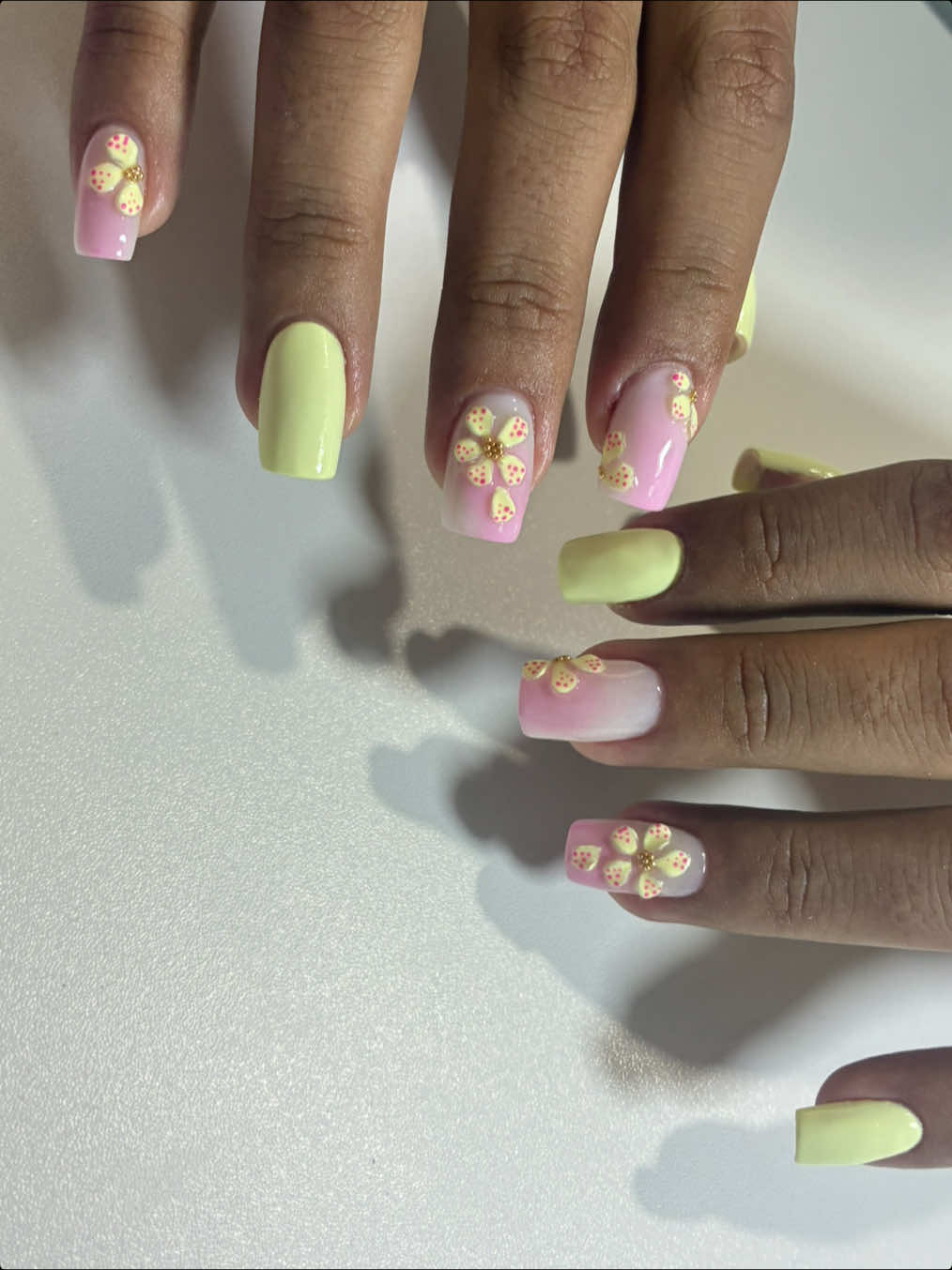@NailsDesignVasiliki
