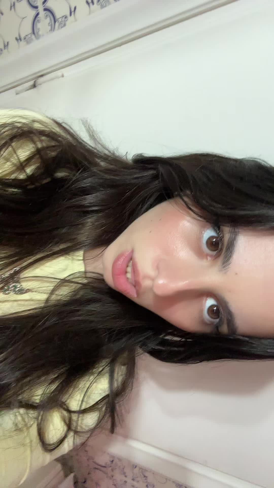 @An&delta;ri