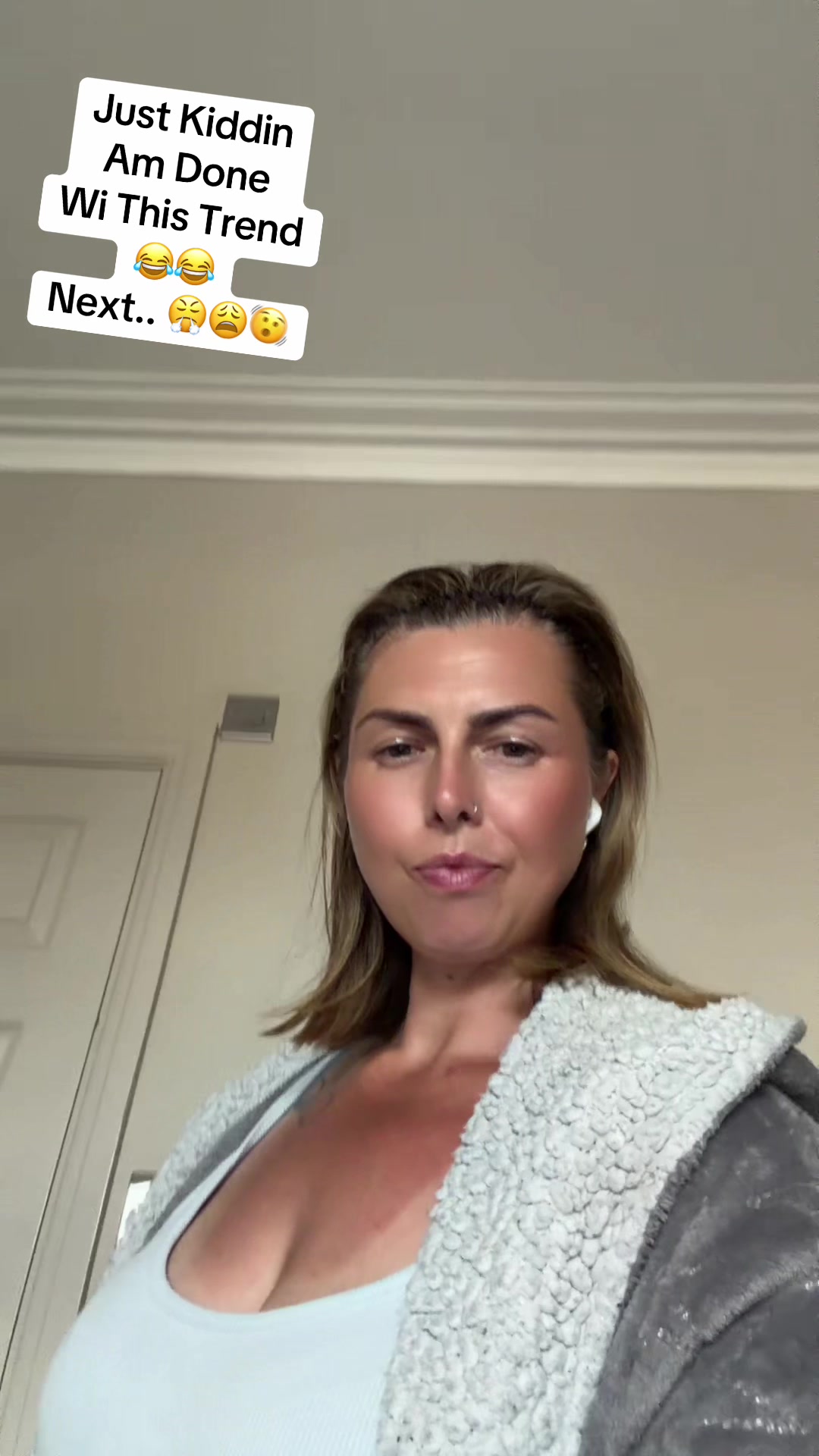 @A_girl_in_the_hills