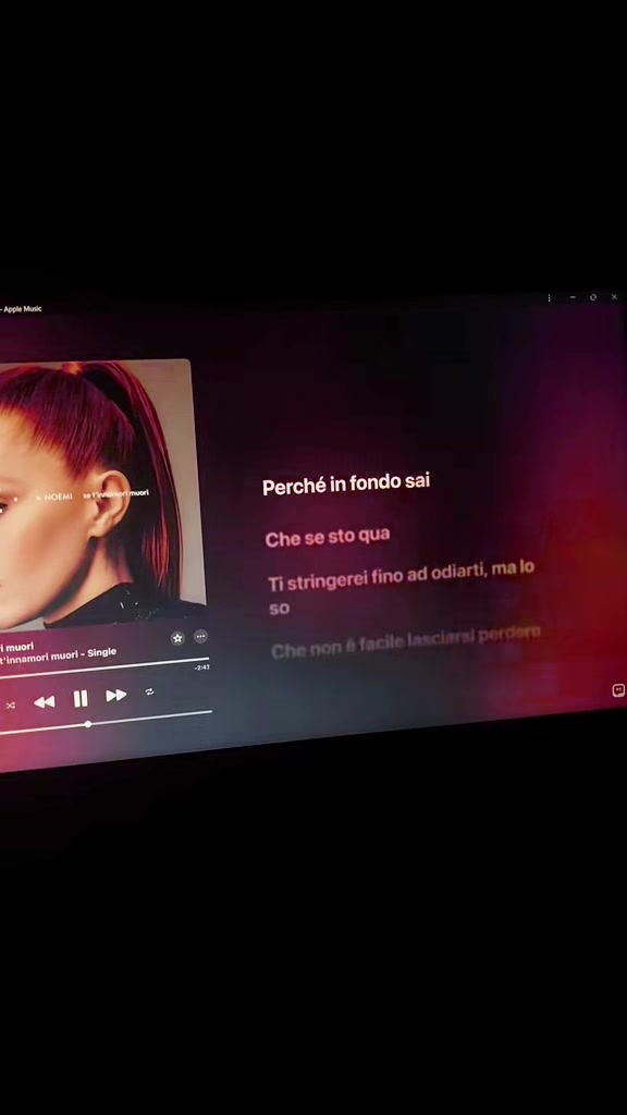 @Testi e Lyrics Canzoni
