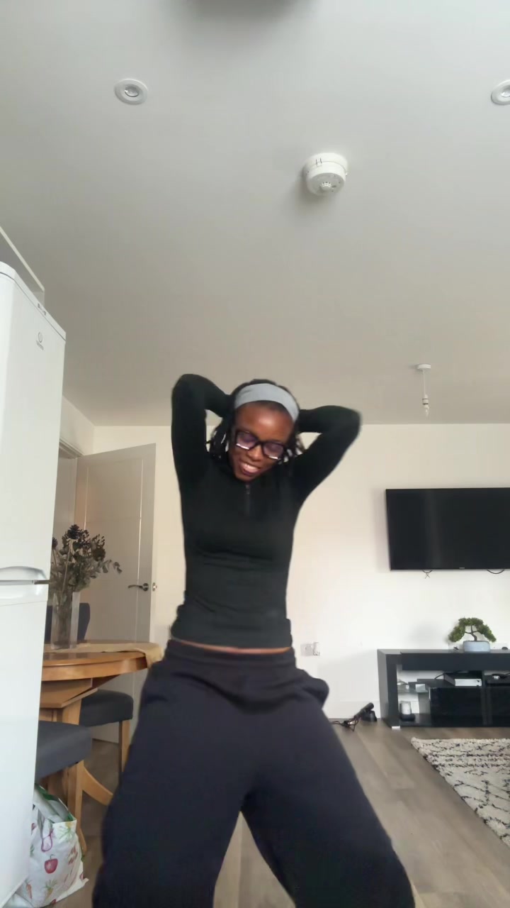 @NakisoFM