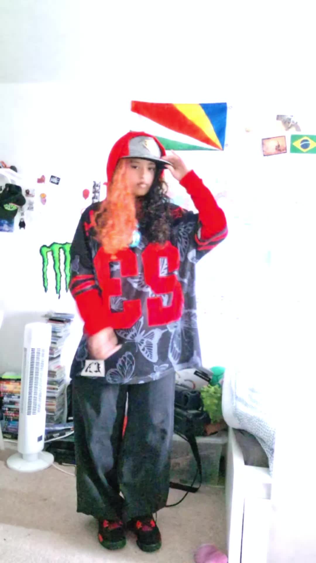 @𝕷𝖊𝖊𝖓𝖆 📼📀