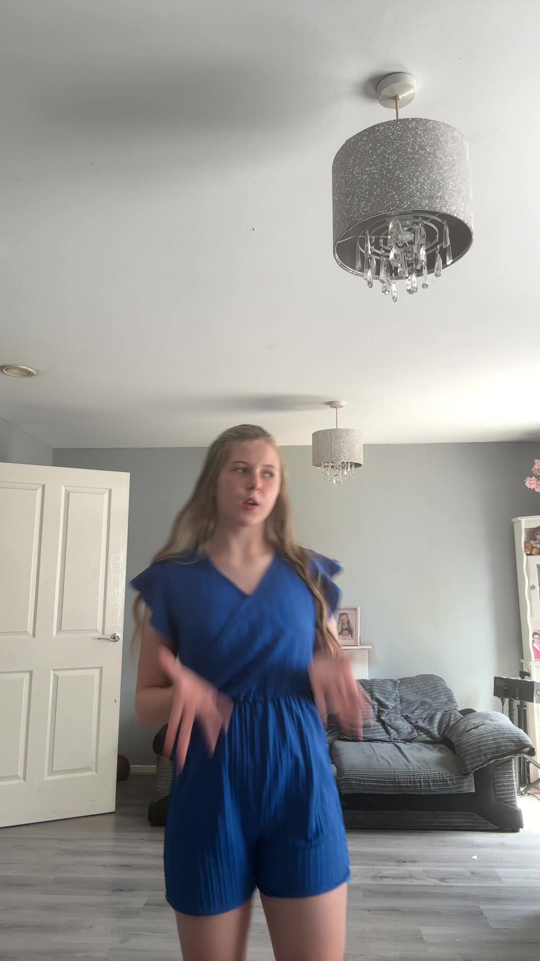 @raerae